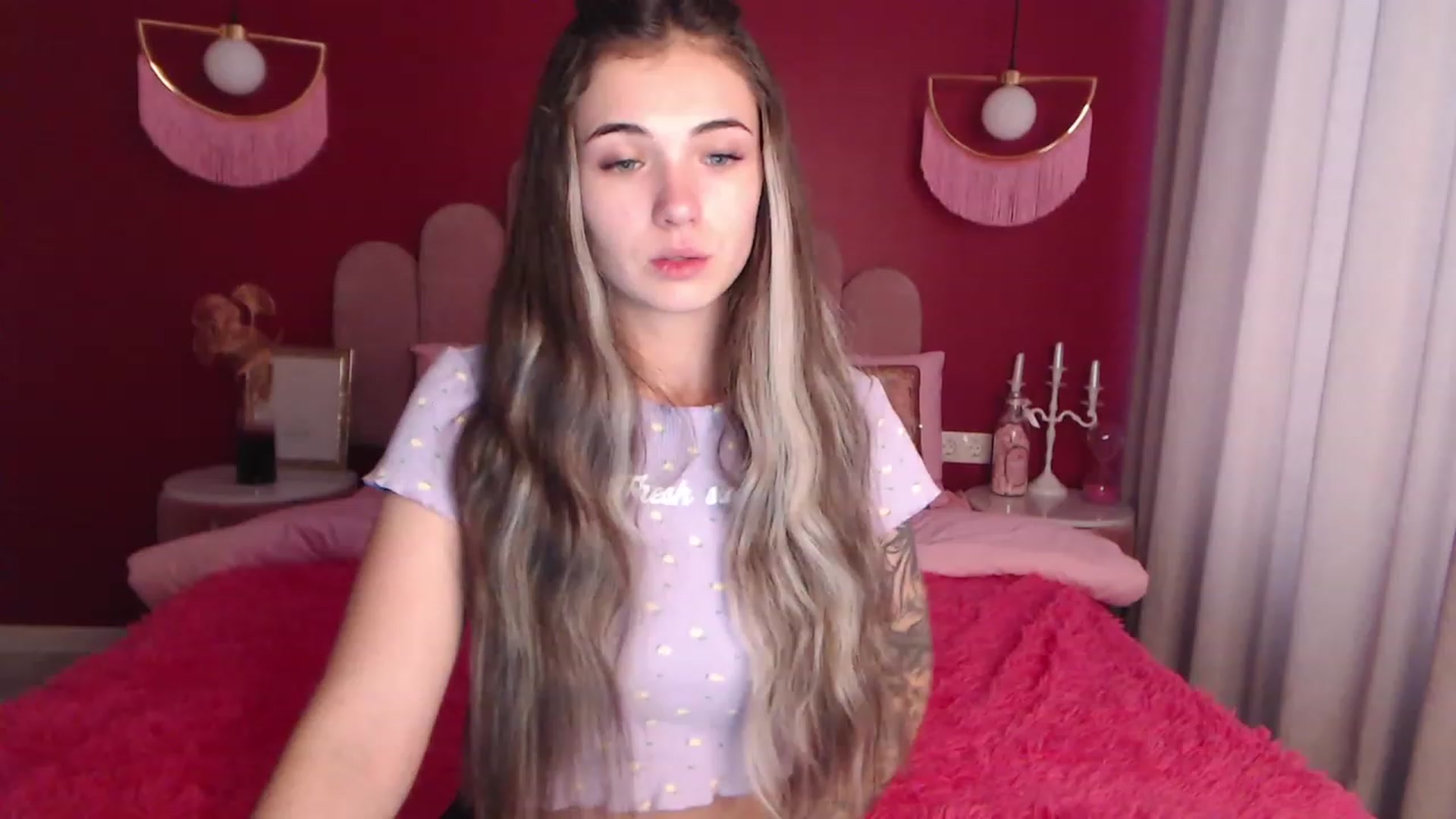 Gallery image thumbnail from SunnyAmelia's myfreecams stream on, 11/22/2022, 11:29 image 9 of 20
