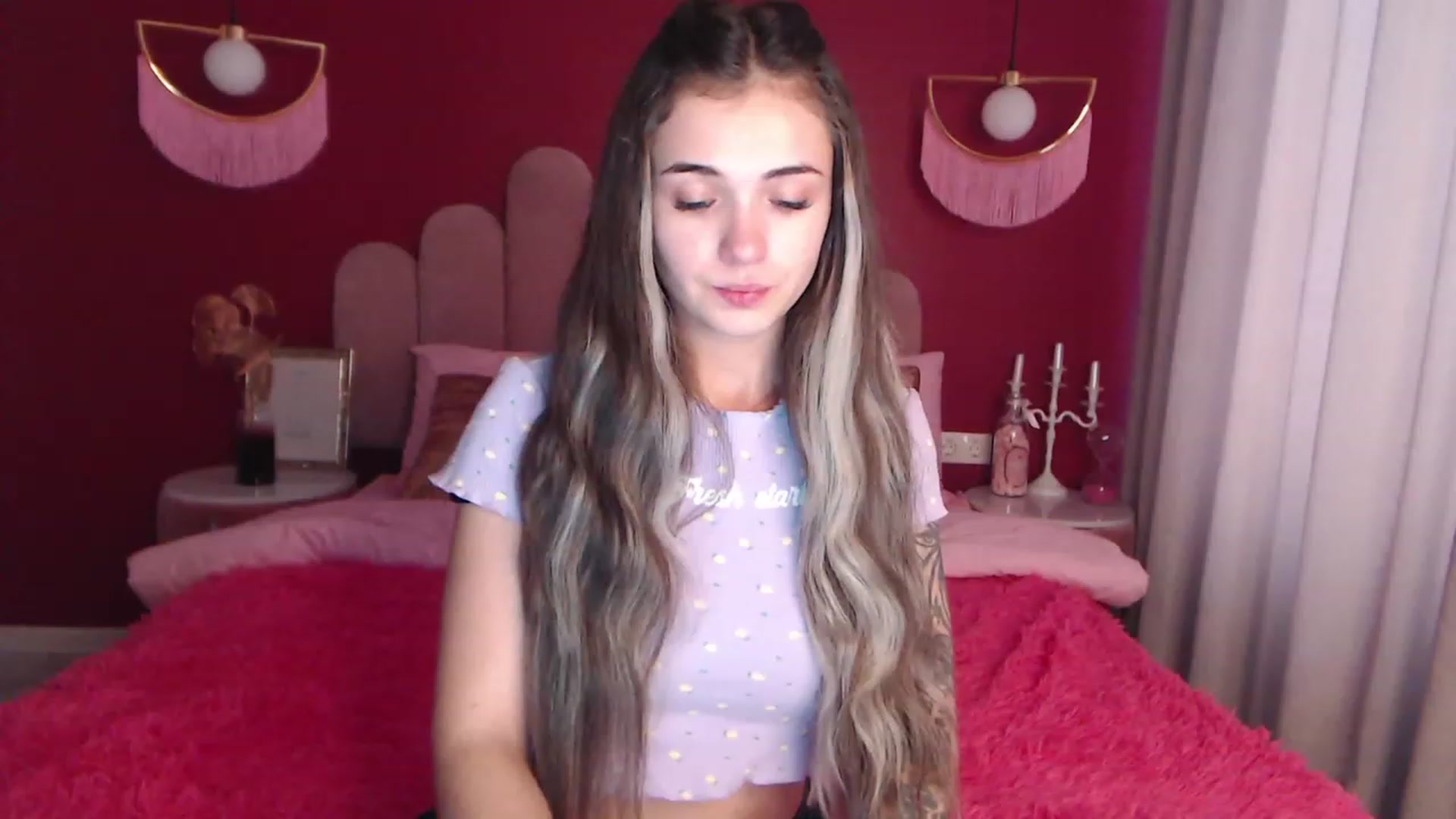 Gallery image thumbnail from SunnyAmelia's myfreecams stream on, 11/22/2022, 11:29 image 2 of 20