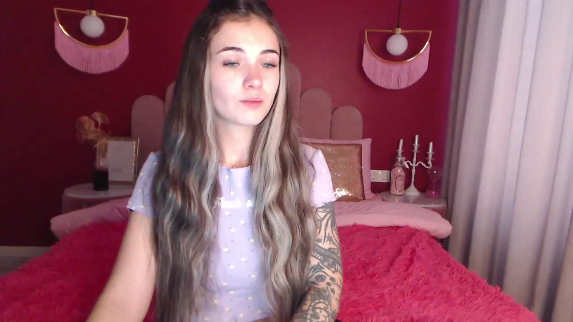 Gallery image thumbnail from SunnyAmelia's myfreecams stream on, 11/22/2022, 11:29 image 20 of 20
