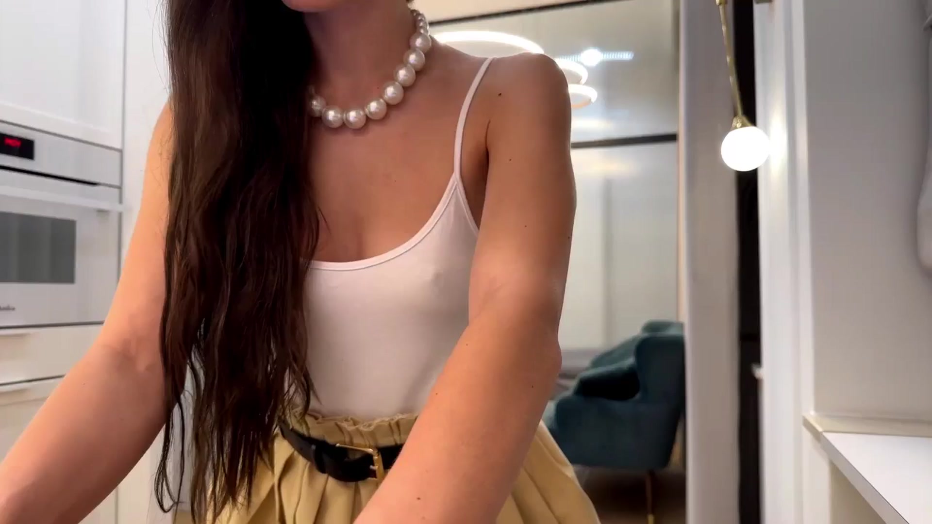Gallery image thumbnail from SunnyLuxe's myfreecams stream on, 11/29/2024, 22:34 image 9 of 20