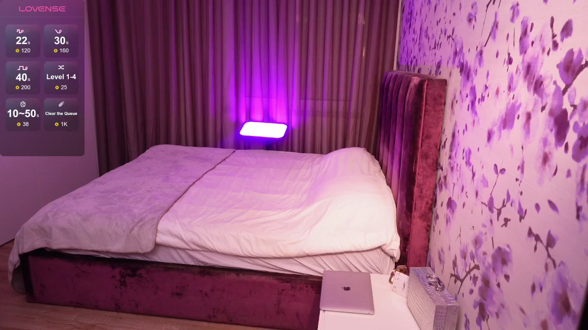 Gallery image thumbnail from SunnyLuxe's myfreecams stream on, 03/15/2025, 24:58 image 15 of 20