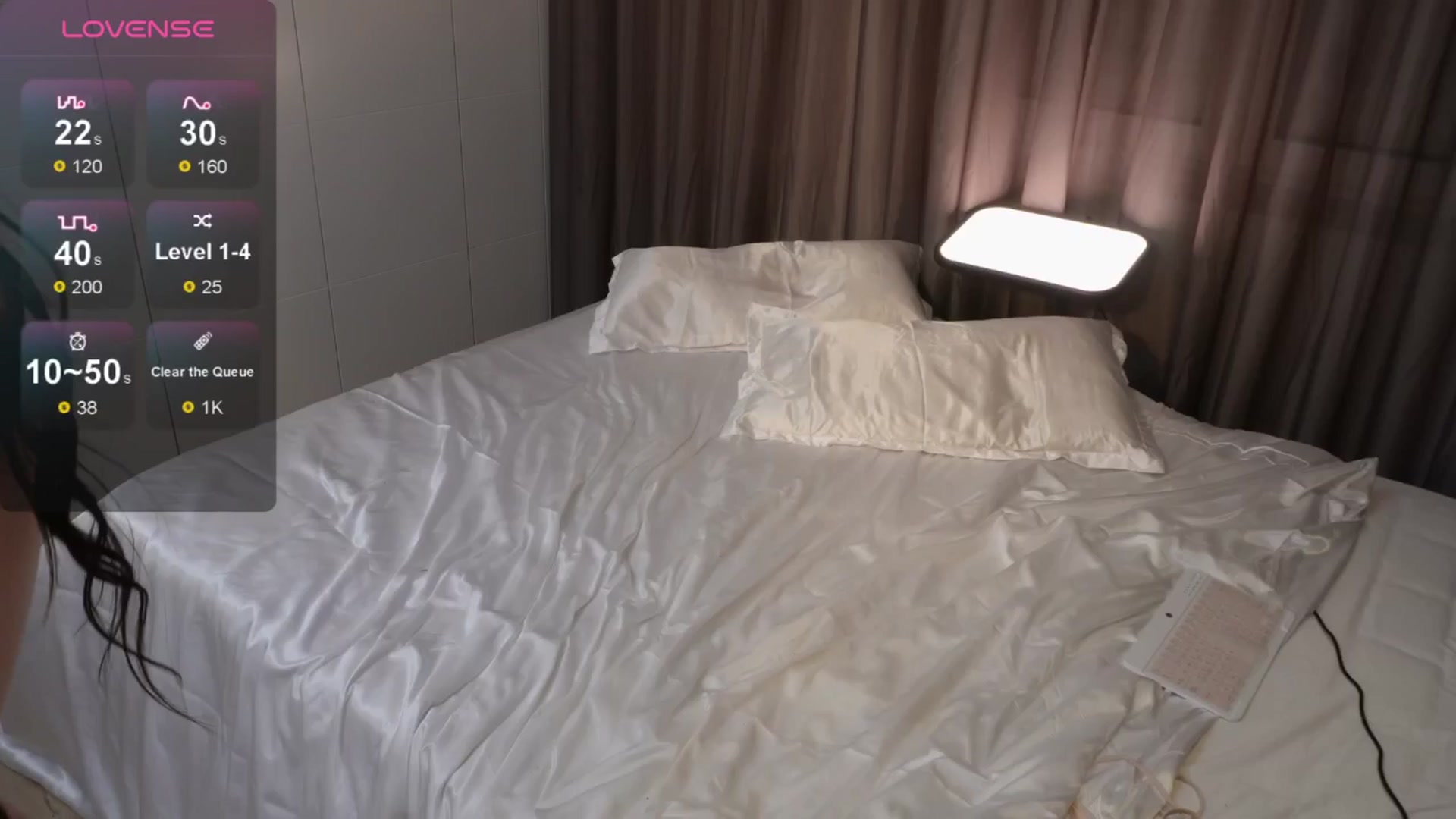 Gallery image thumbnail from SunnyLuxe's myfreecams stream on, 04/12/2025, 02:28 image 19 of 20