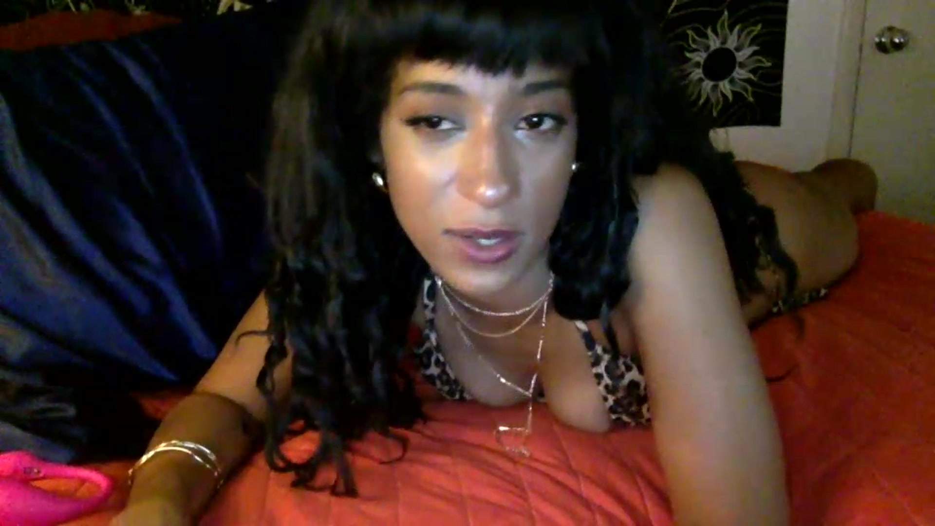 Gallery image thumbnail from SunnySide_X's myfreecams stream on, 08/10/2026, 08:37 image 2 of 20