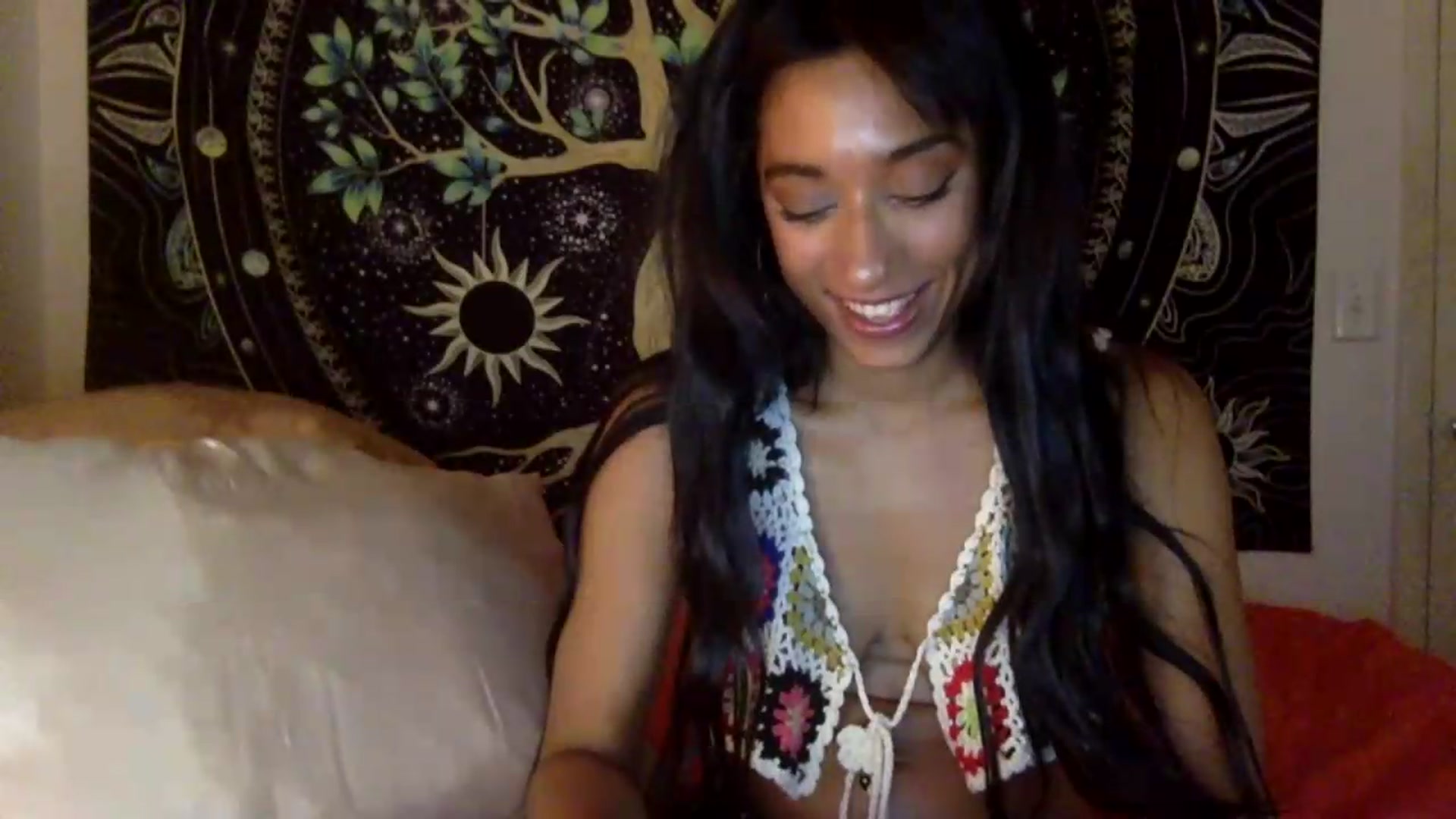 Gallery image thumbnail from SunnySide_X's myfreecams stream on, 08/15/2026, 10:03 image 17 of 20