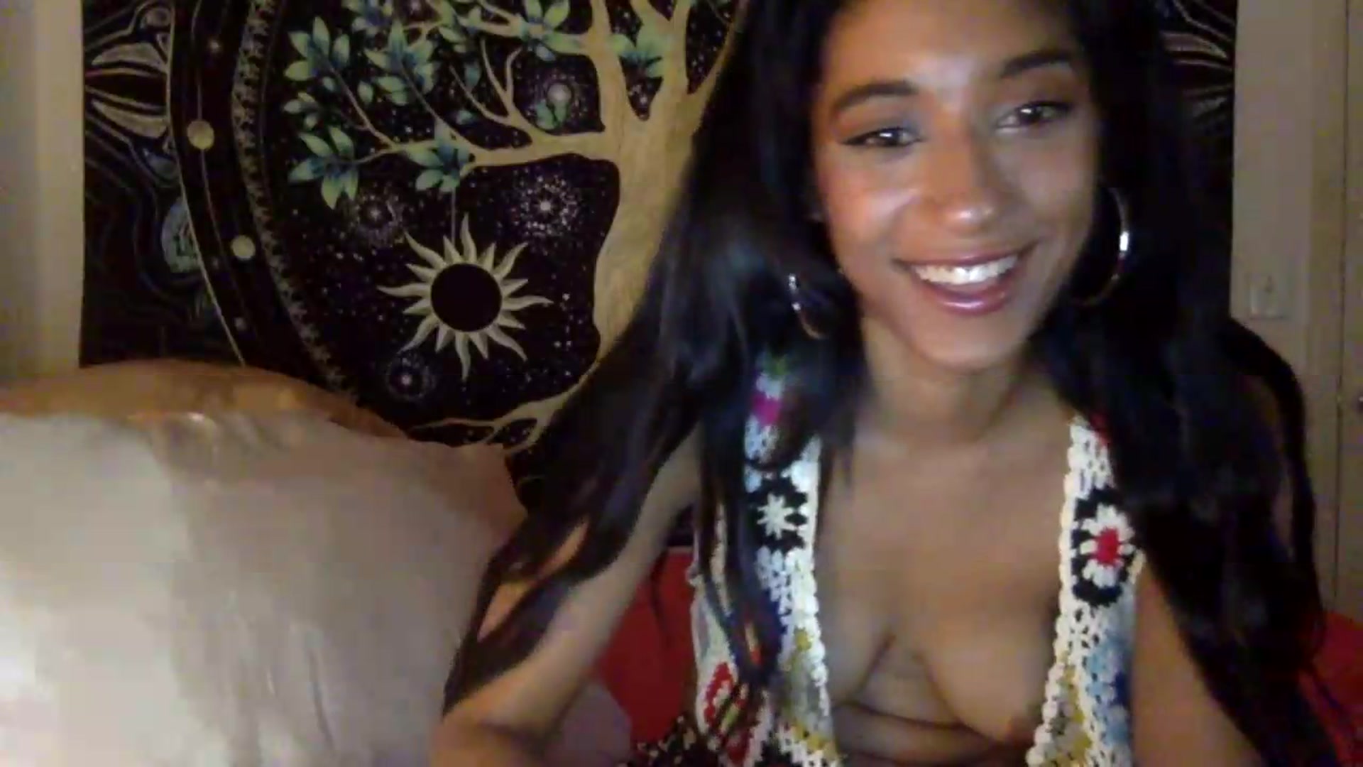 Gallery image thumbnail from SunnySide_X's myfreecams stream on, 08/15/2026, 10:03 image 20 of 20