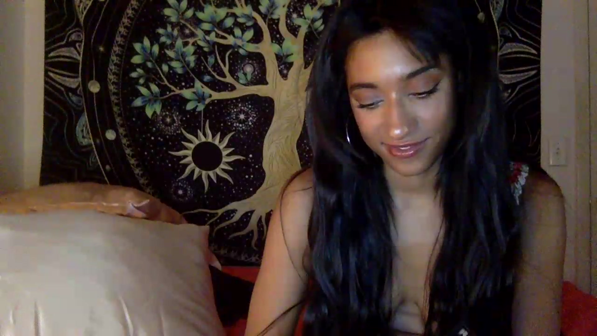 Gallery image thumbnail from SunnySide_X's myfreecams stream on, 08/15/2026, 10:37 image 5 of 20