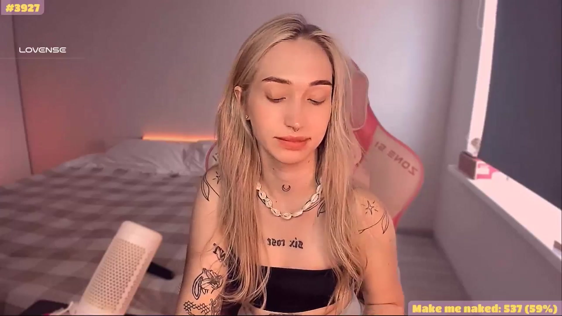 Gallery image thumbnail from Sunny_BDAY's myfreecams stream on, 05/05/2025, 09:09 image 2 of 20