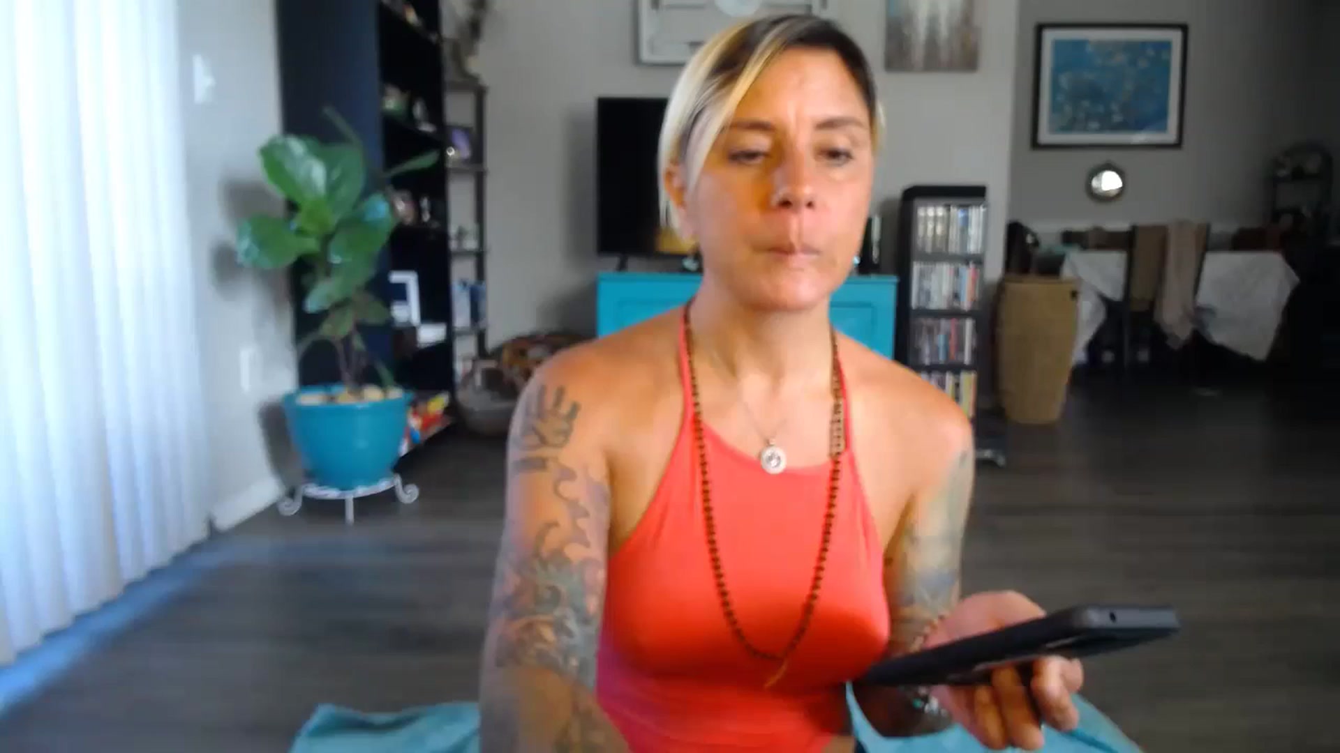 Gallery image thumbnail from Sunny_Charms's myfreecams stream on, 09/13/2023, 14:28 image 16 of 20