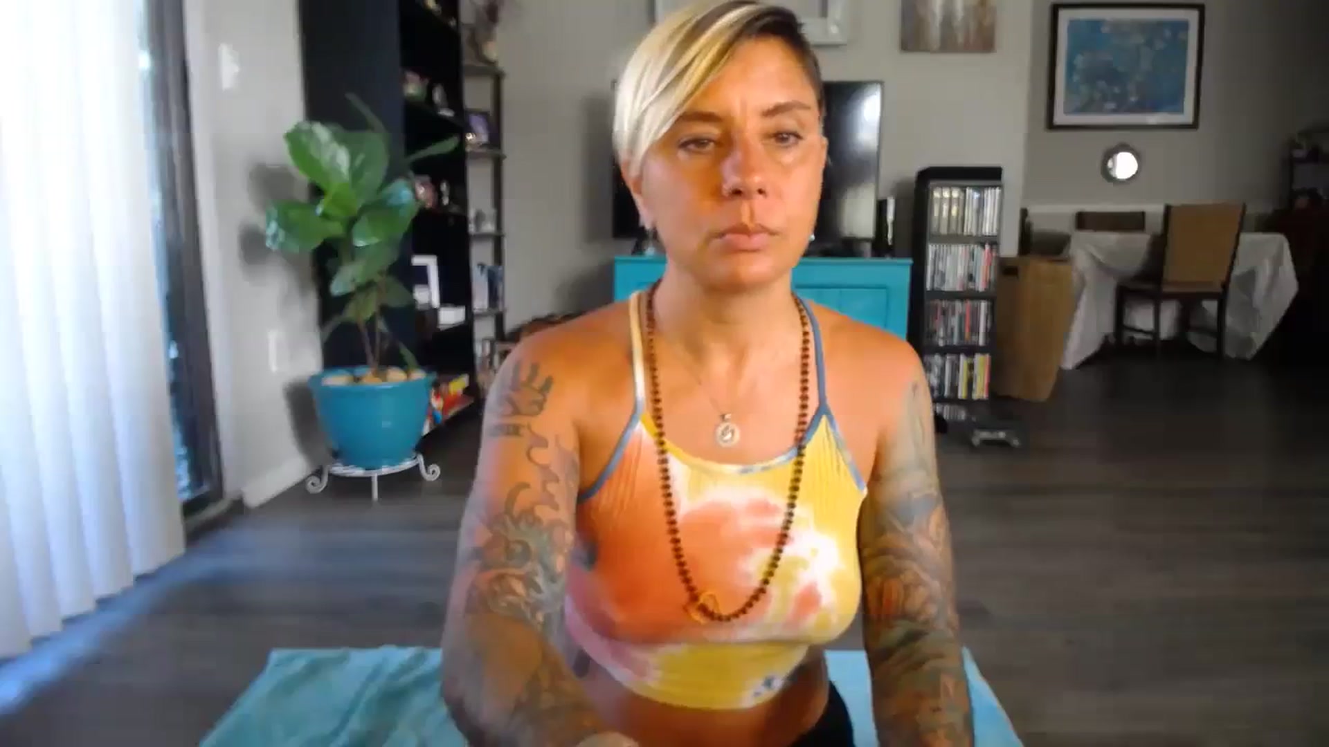 Gallery image thumbnail from Sunny_Charms's myfreecams stream on, 09/15/2023, 13:46 image 18 of 20