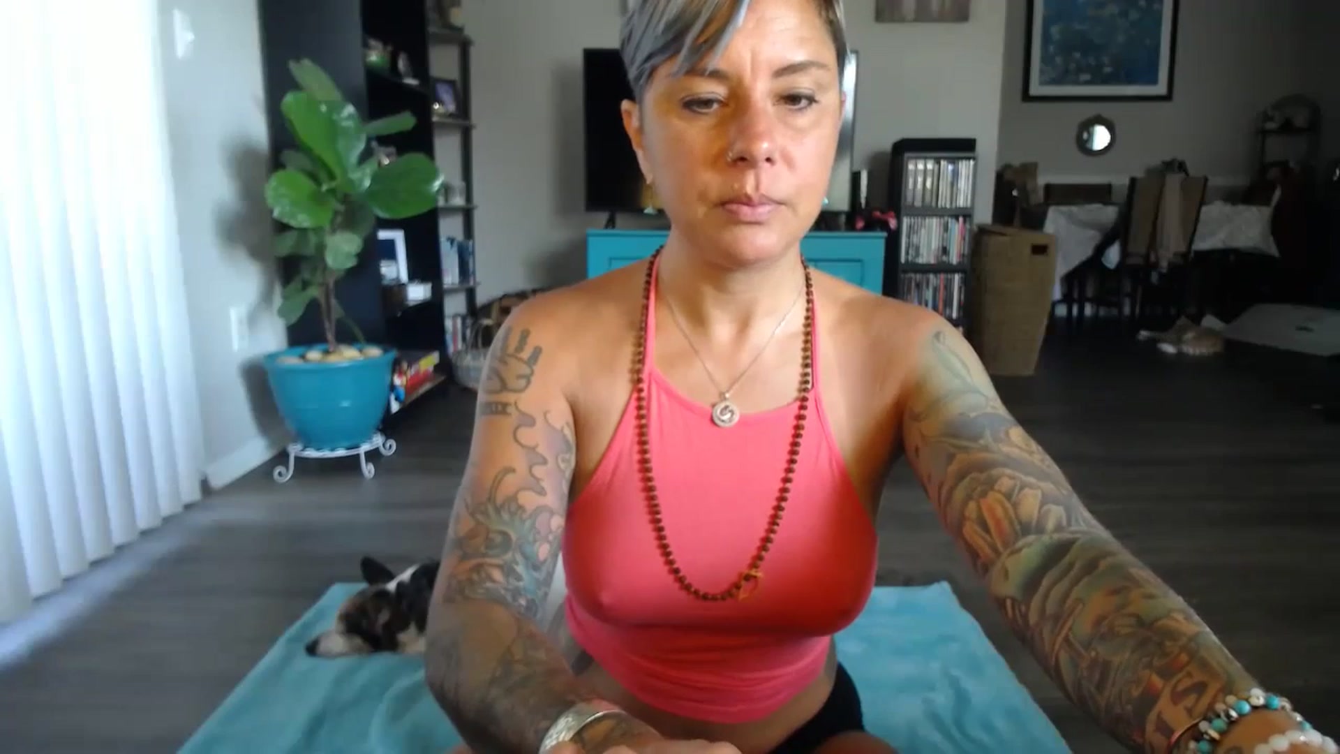 Gallery image thumbnail from Sunny_Charms's myfreecams stream on, 09/25/2023, 13:03 image 6 of 20