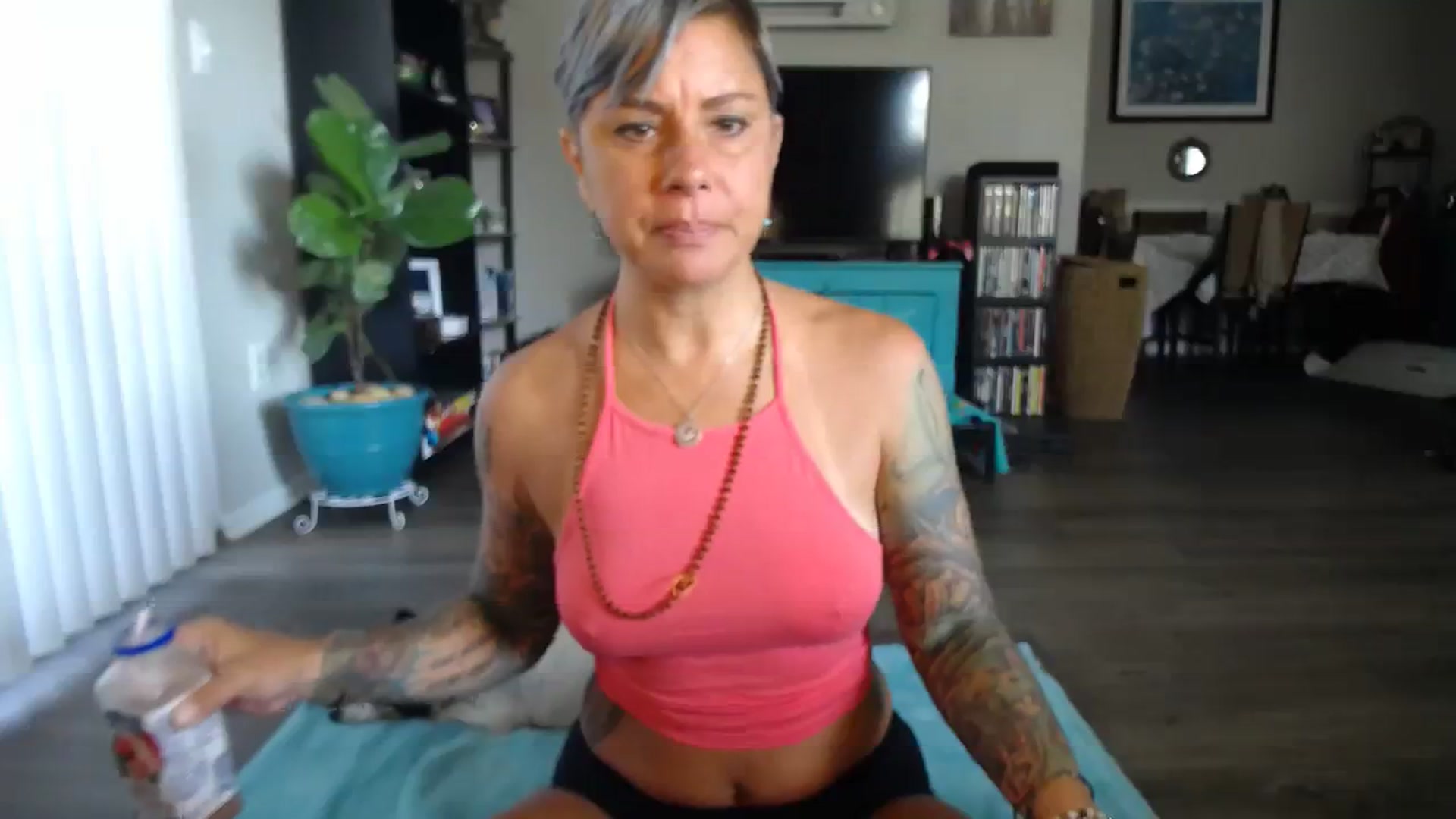 Gallery image thumbnail from Sunny_Charms's myfreecams stream on, 09/25/2023, 13:03 image 5 of 20