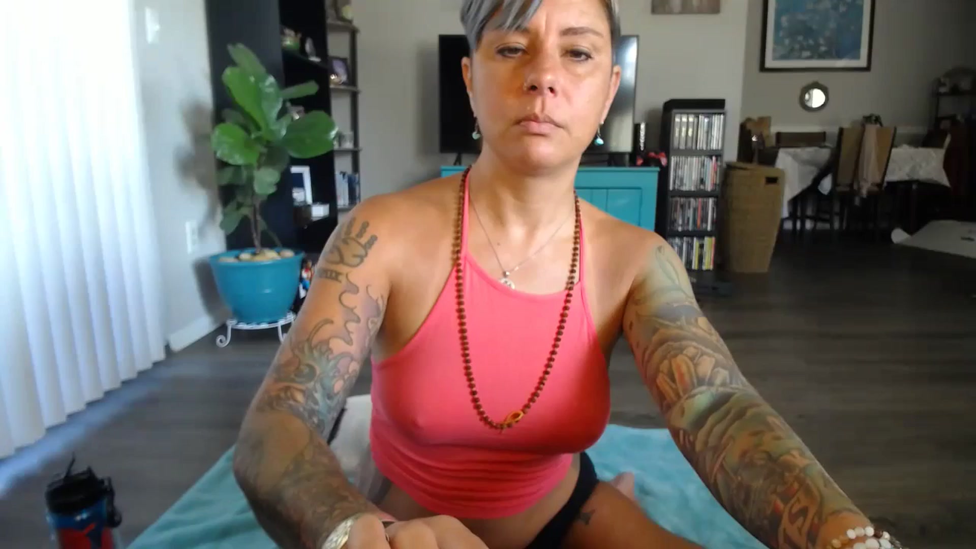 Gallery image thumbnail from Sunny_Charms's myfreecams stream on, 09/25/2023, 15:21 image 2 of 20