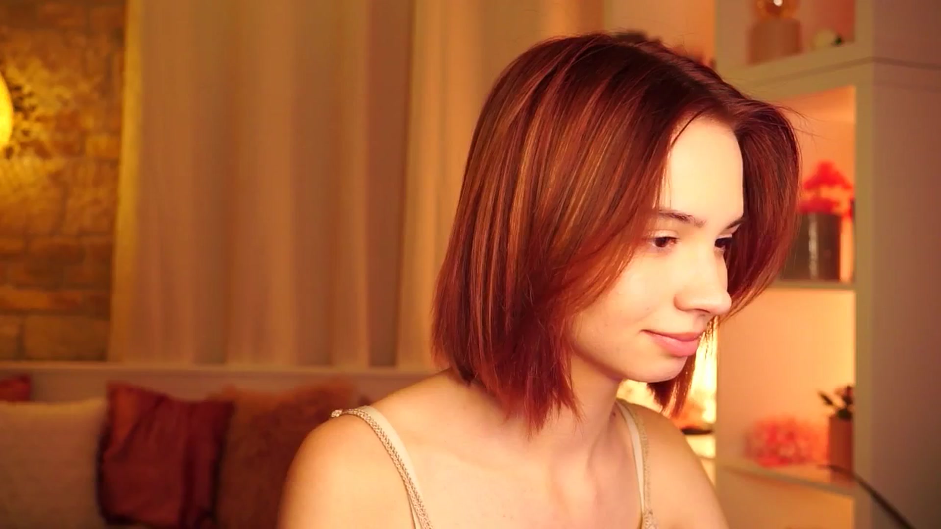 Gallery image thumbnail from Sunny_Honeey's myfreecams stream on, 06/25/2025, 09:10 image 20 of 20