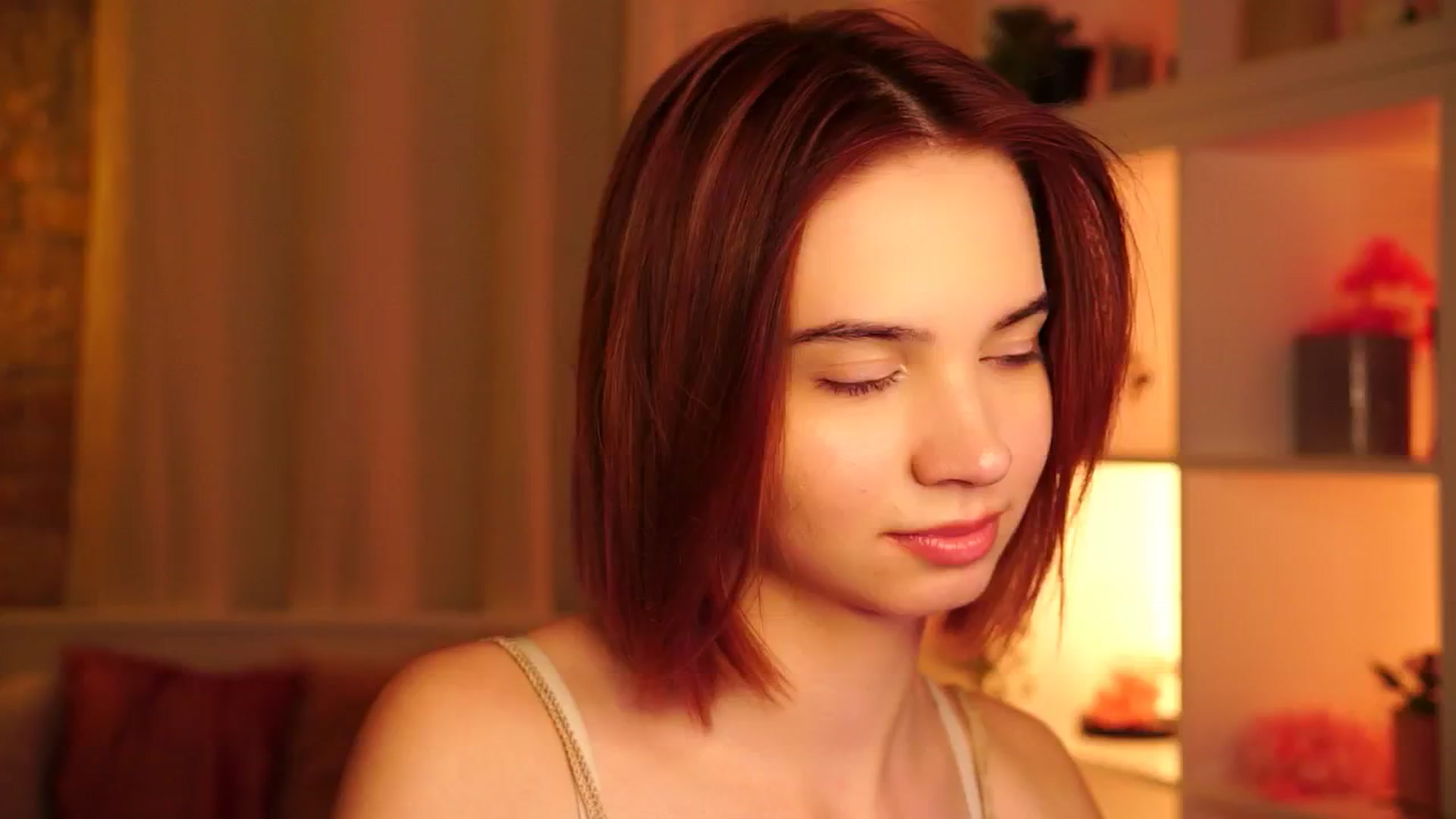 Gallery image thumbnail from Sunny_Honeey's myfreecams stream on, 06/25/2025, 12:03 image 8 of 20