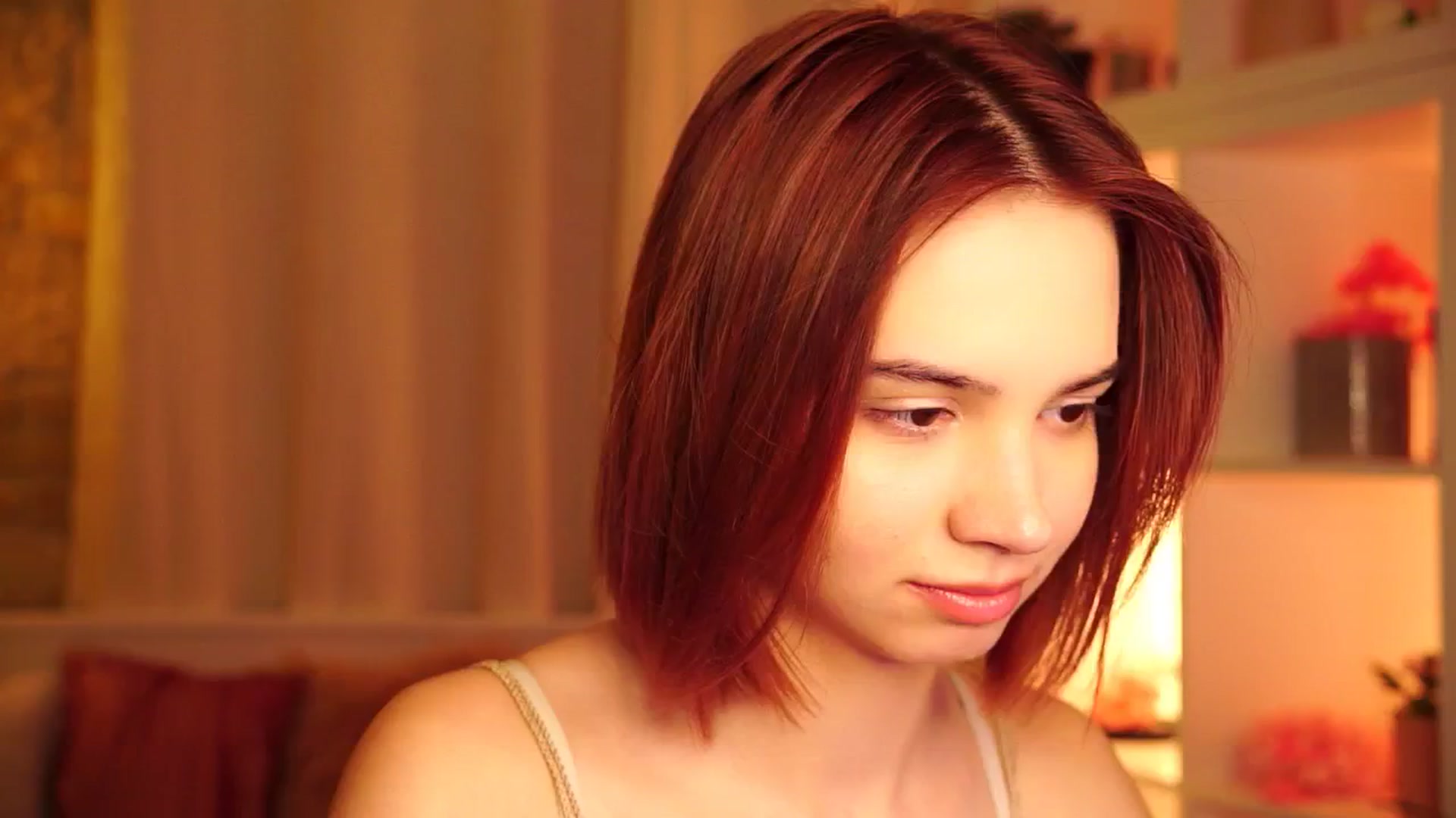 Gallery image thumbnail from Sunny_Honeey's myfreecams stream on, 06/25/2025, 12:03 image 10 of 20