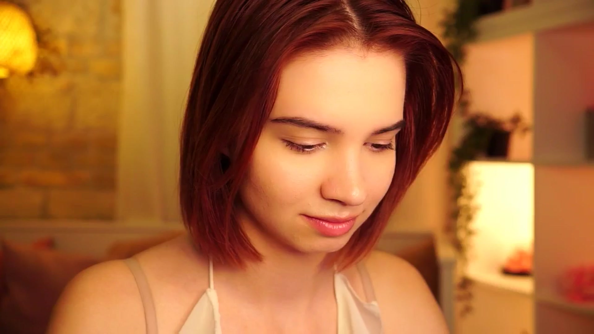 Gallery image thumbnail from Sunny_Honeey's myfreecams stream on, 06/27/2025, 15:48 image 18 of 20