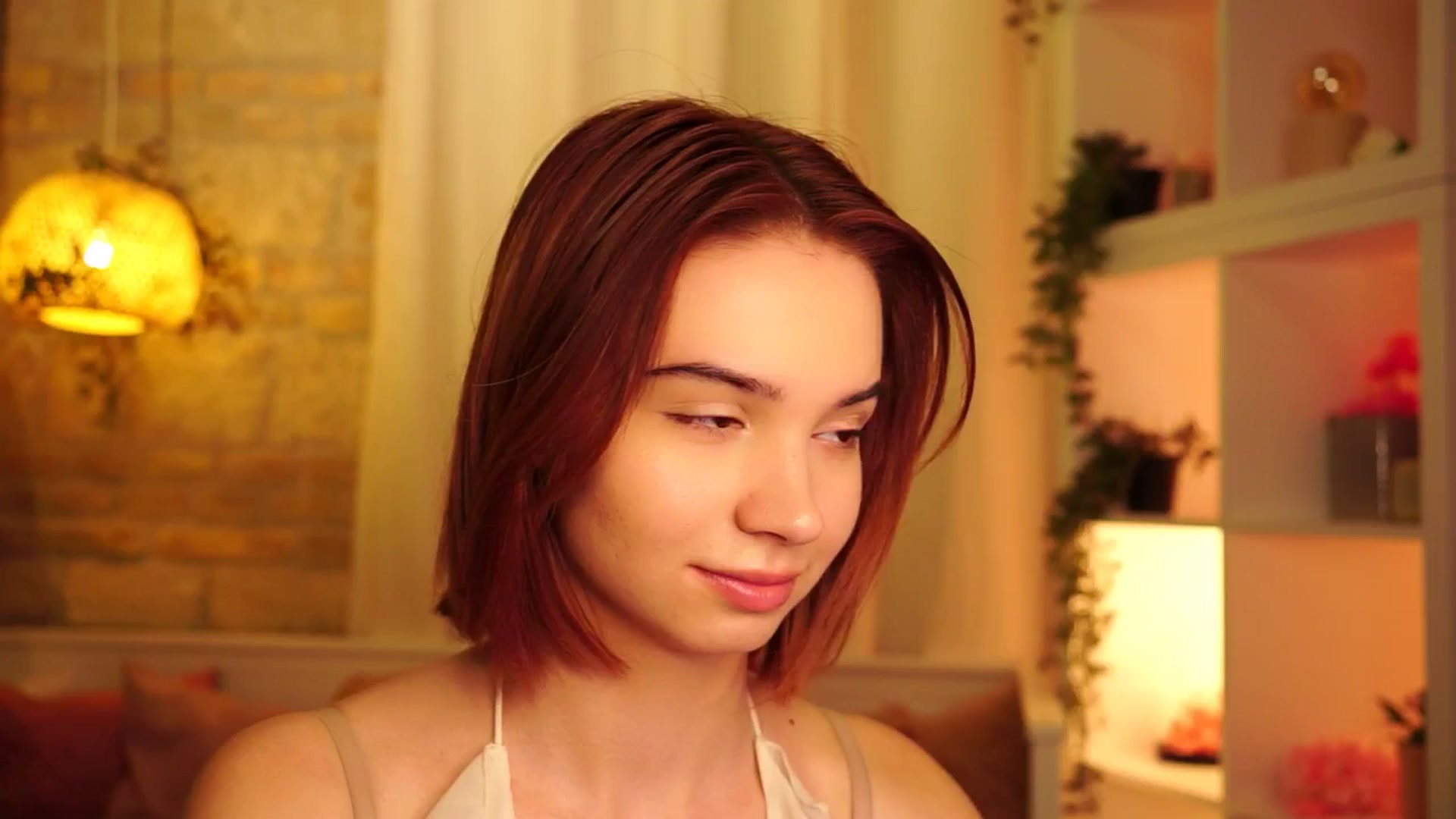 Gallery image thumbnail from Sunny_Honeey's myfreecams stream on, 06/27/2025, 15:48 image 12 of 20