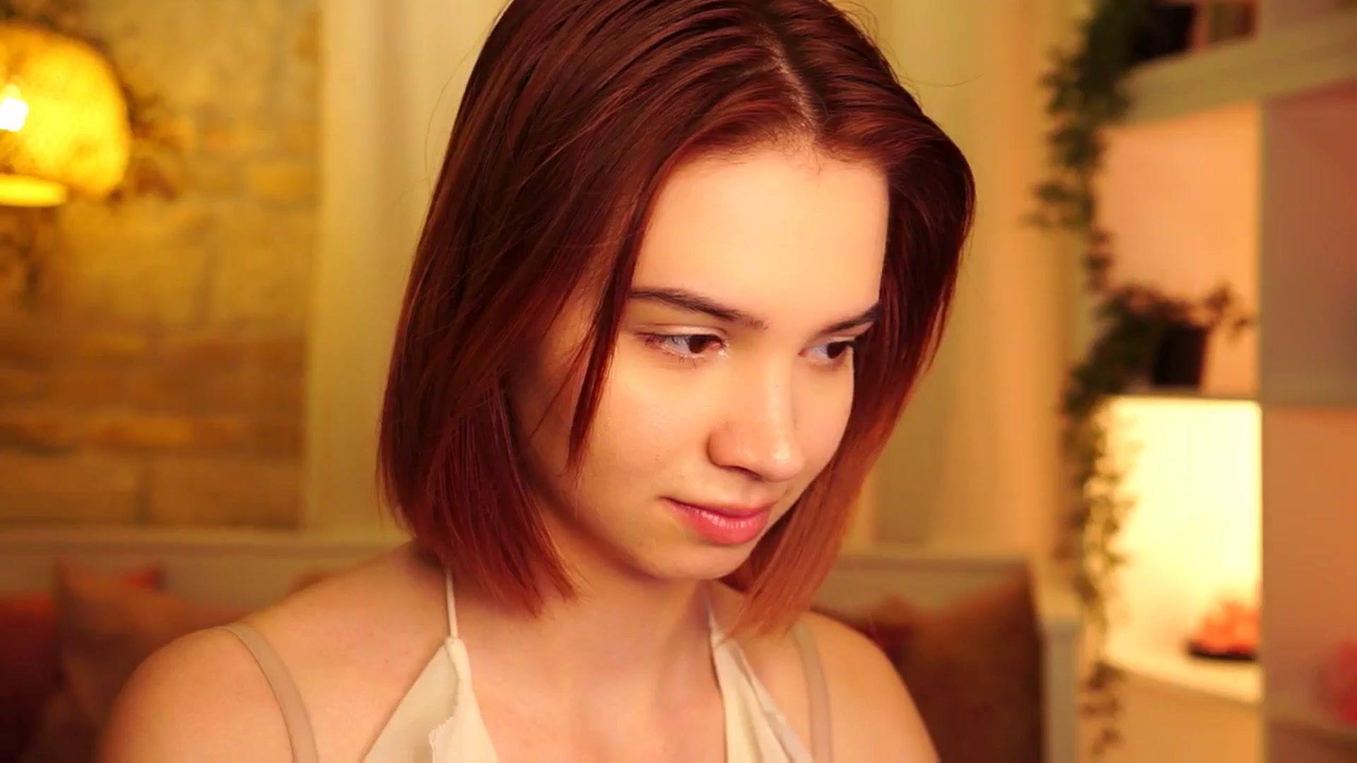 Gallery image thumbnail from Sunny_Honeey's myfreecams stream on, 06/27/2025, 15:48 image 14 of 20
