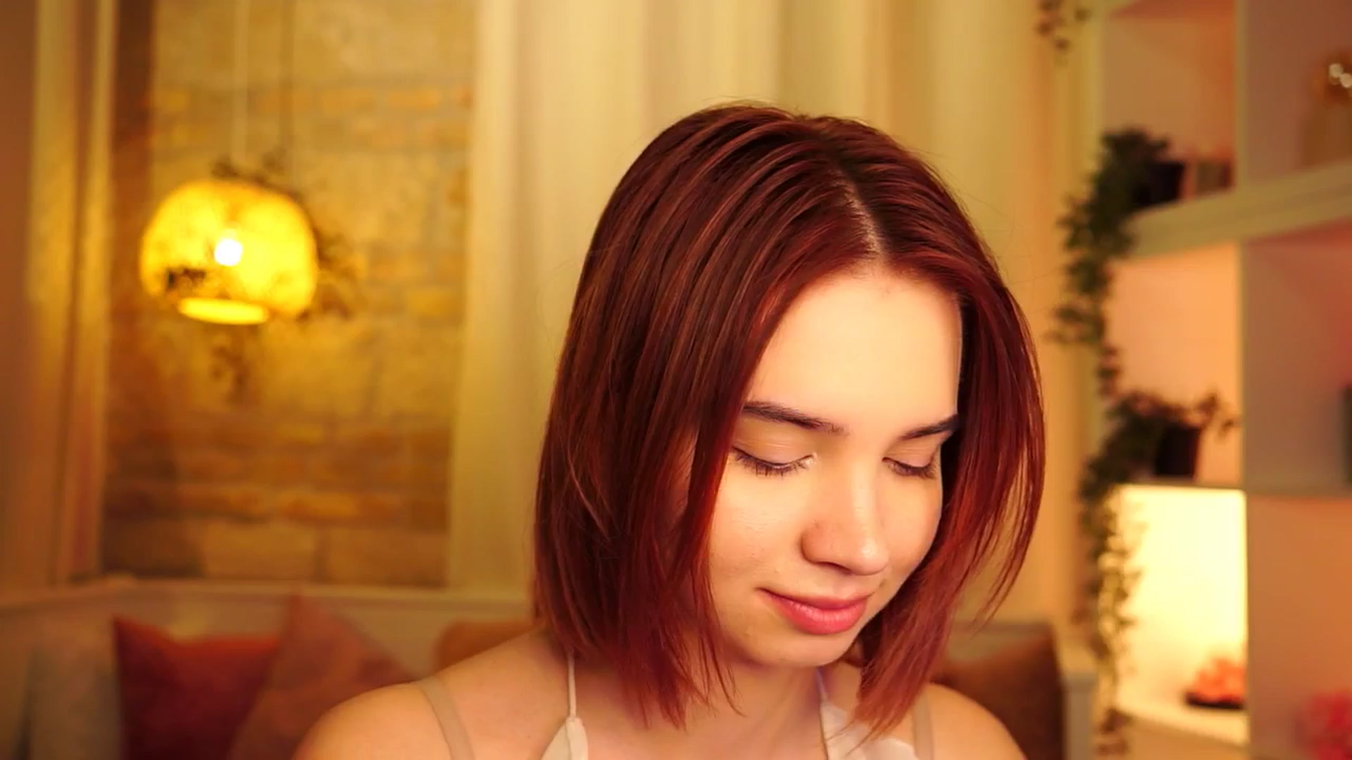 Gallery image thumbnail from Sunny_Honeey's myfreecams stream on, 06/27/2025, 17:40 image 8 of 20