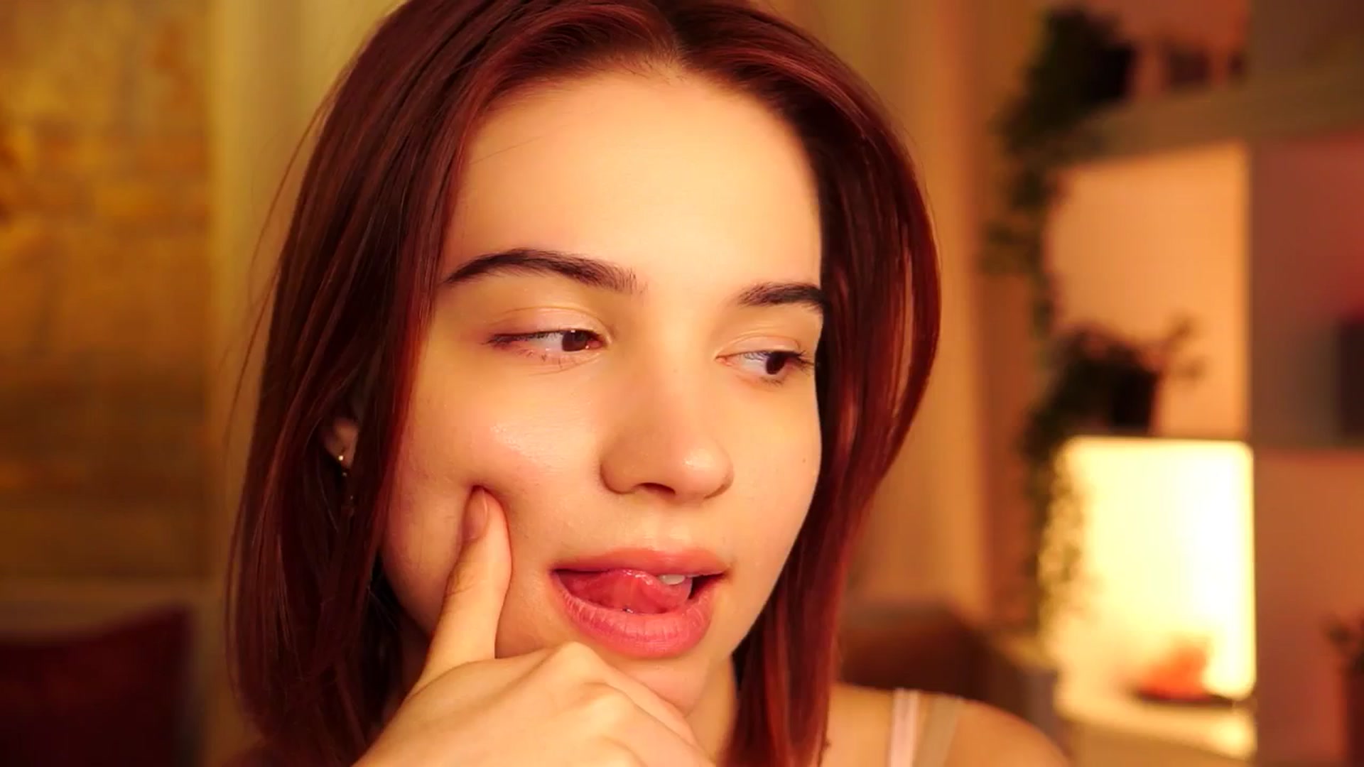 Gallery image thumbnail from Sunny_Honeey's myfreecams stream on, 07/01/2025, 16:23 image 8 of 20