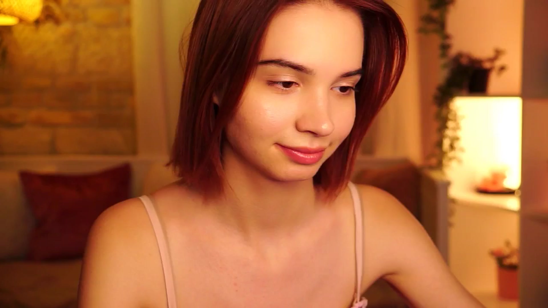 Gallery image thumbnail from Sunny_Honeey's myfreecams stream on, 07/01/2025, 18:57 image 1 of 20