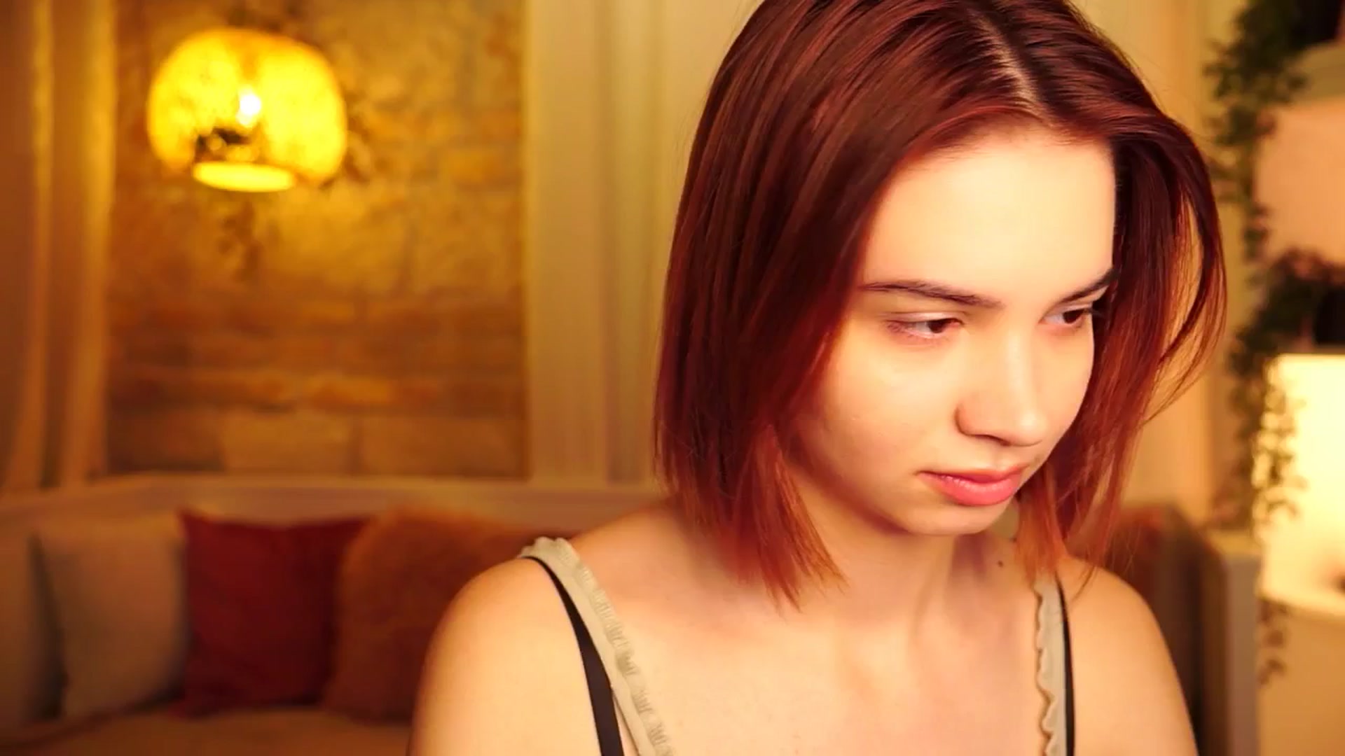 Gallery image thumbnail from Sunny_Honeey's myfreecams stream on, 07/05/2025, 10:26 image 5 of 20
