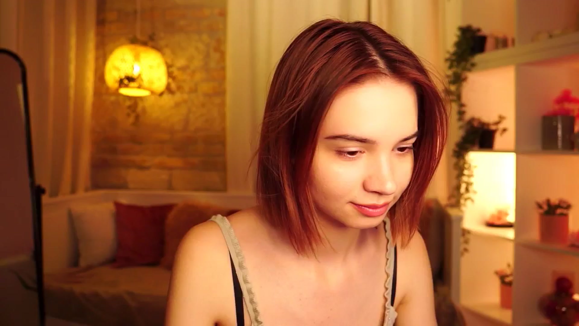 Gallery image thumbnail from Sunny_Honeey's myfreecams stream on, 07/05/2025, 10:26 image 2 of 20