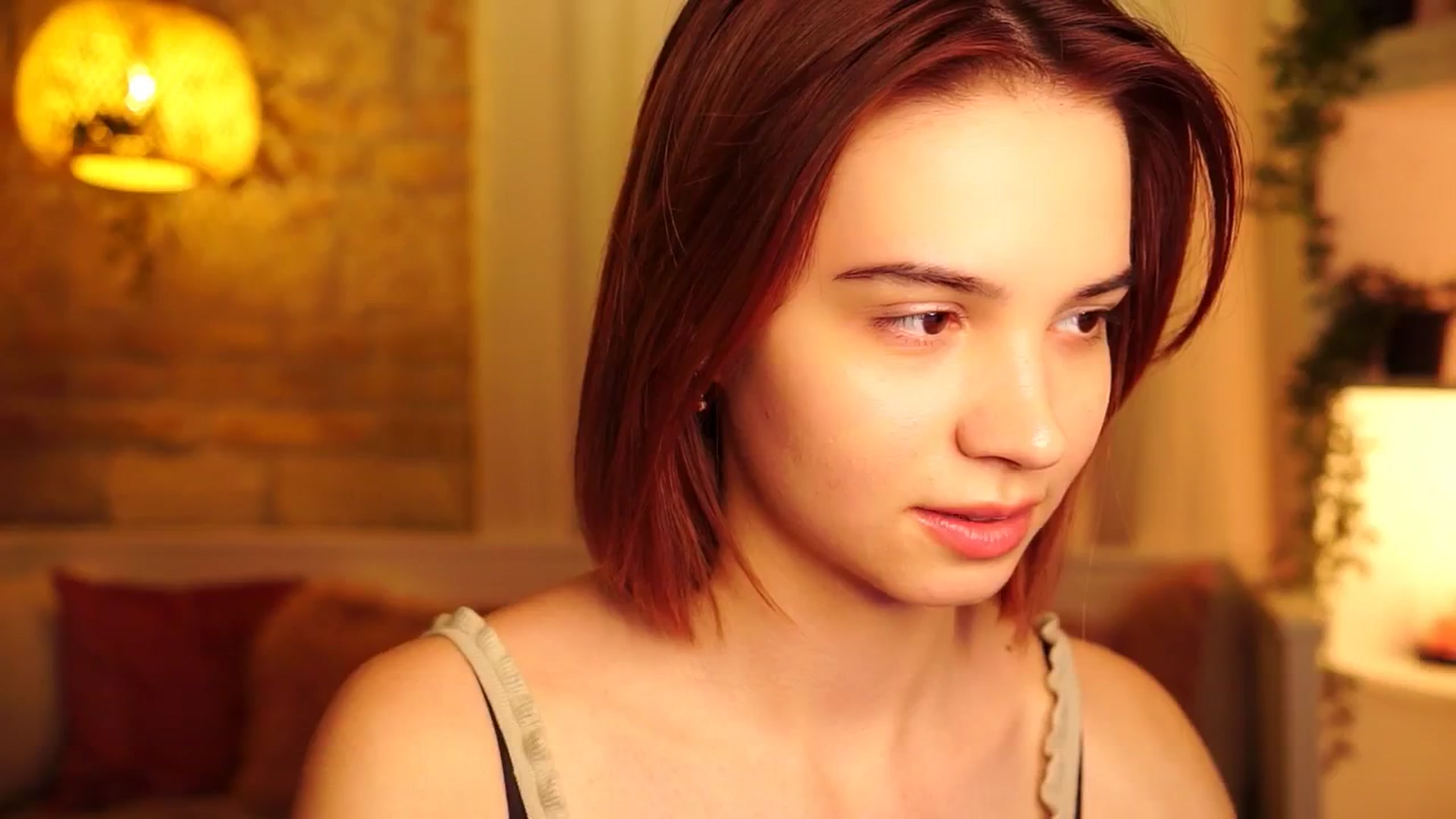 Gallery image thumbnail from Sunny_Honeey's myfreecams stream on, 07/05/2025, 12:10 image 6 of 20