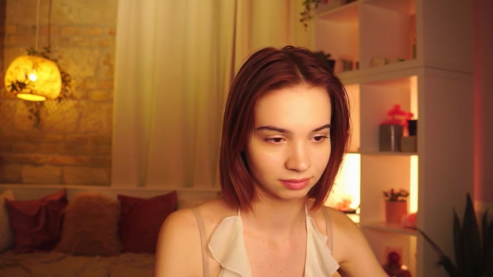 Gallery image thumbnail from Sunny_Honeey's myfreecams stream on, 07/07/2025, 09:06 image 16 of 20