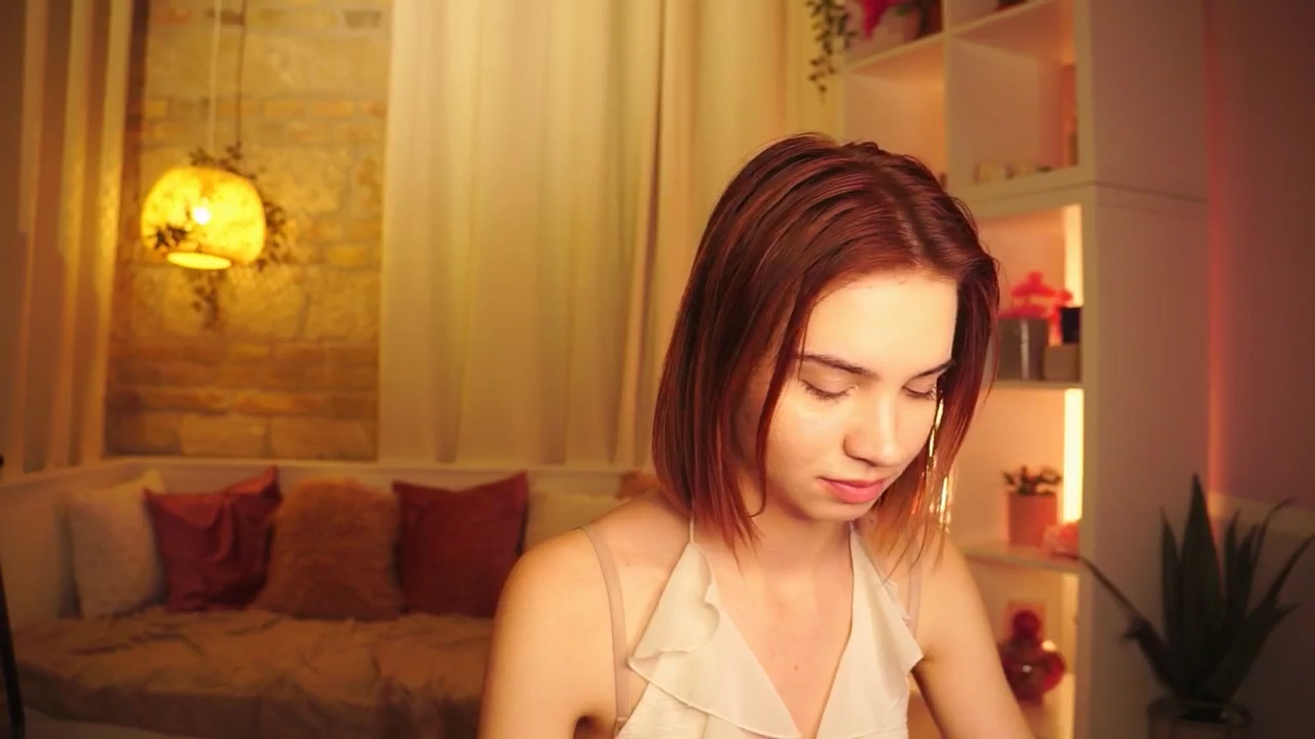 Gallery image thumbnail from Sunny_Honeey's myfreecams stream on, 07/07/2025, 09:06 image 19 of 20