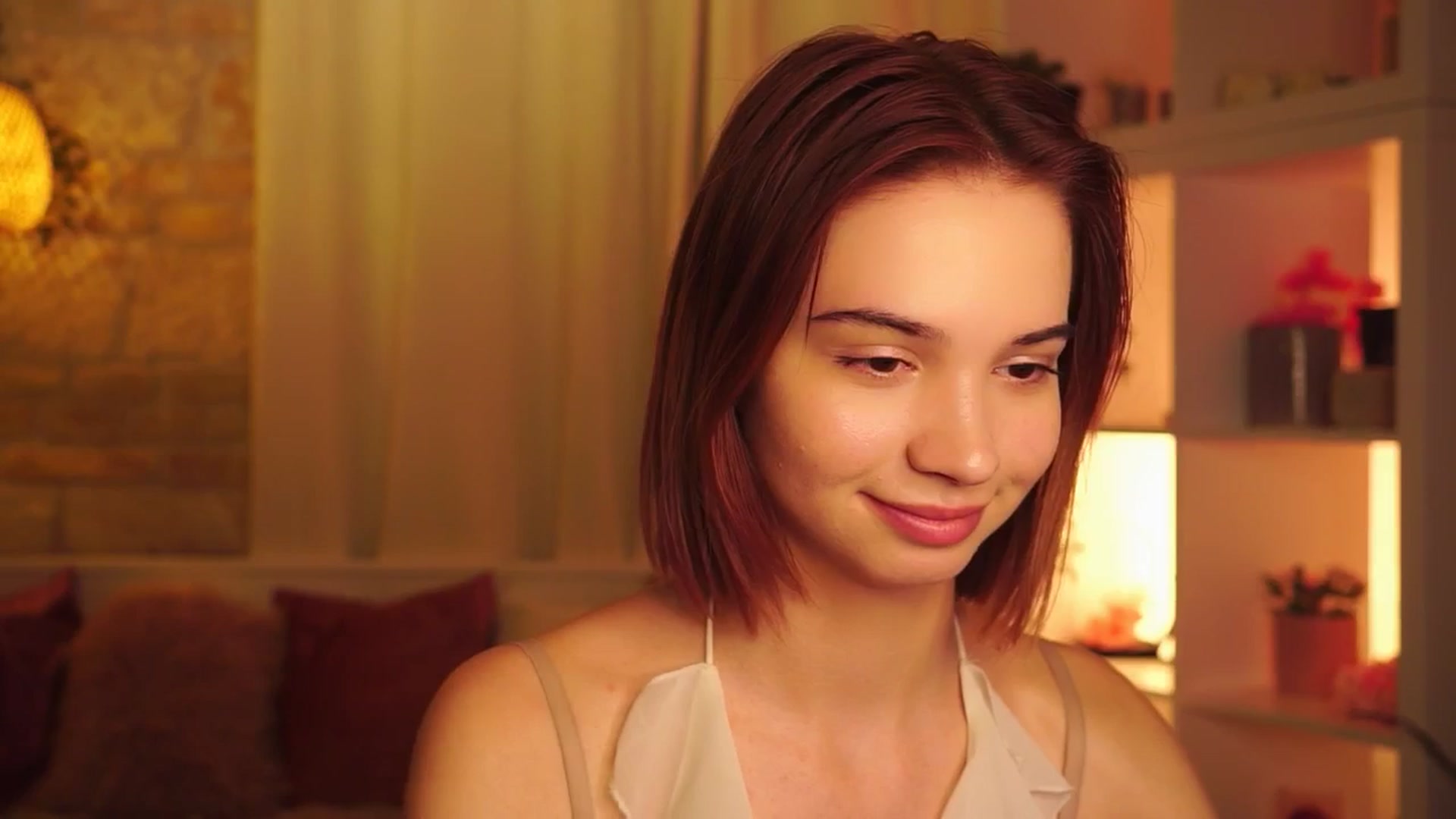 Gallery image thumbnail from Sunny_Honeey's myfreecams stream on, 07/07/2025, 10:30 image 6 of 20