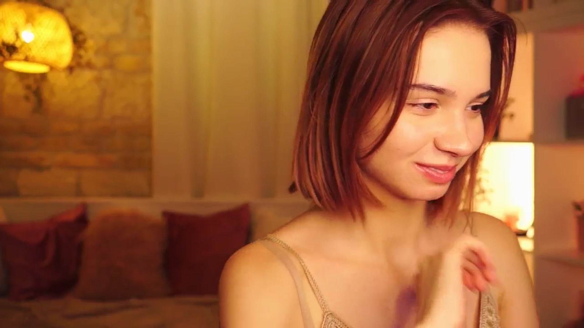 Gallery image thumbnail from Sunny_Honeey's myfreecams stream on, 07/07/2025, 11:59 image 16 of 20