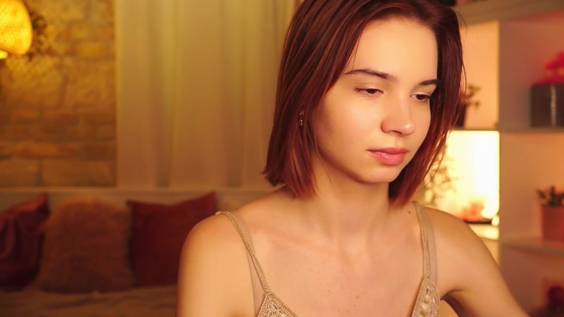 Gallery image thumbnail from Sunny_Honeey's myfreecams stream on, 07/07/2025, 11:59 image 9 of 20