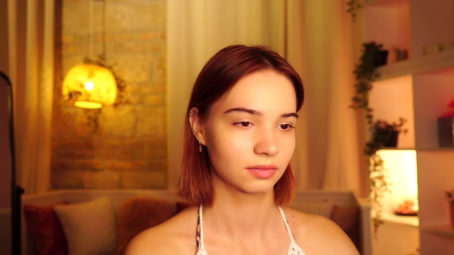 Gallery image thumbnail from Sunny_Honeey's myfreecams stream on, 07/08/2025, 13:05 image 1 of 20