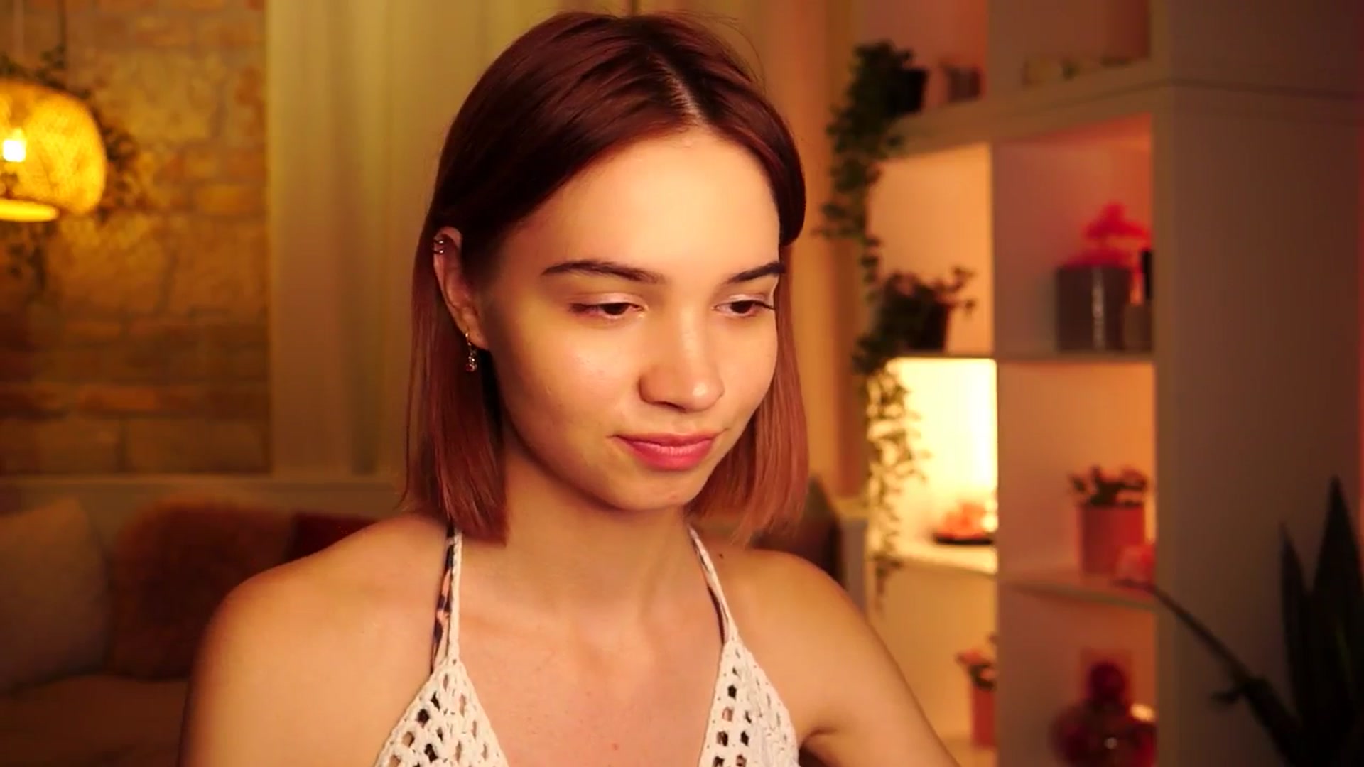 Gallery image thumbnail from Sunny_Honeey's myfreecams stream on, 07/08/2025, 13:05 image 12 of 20