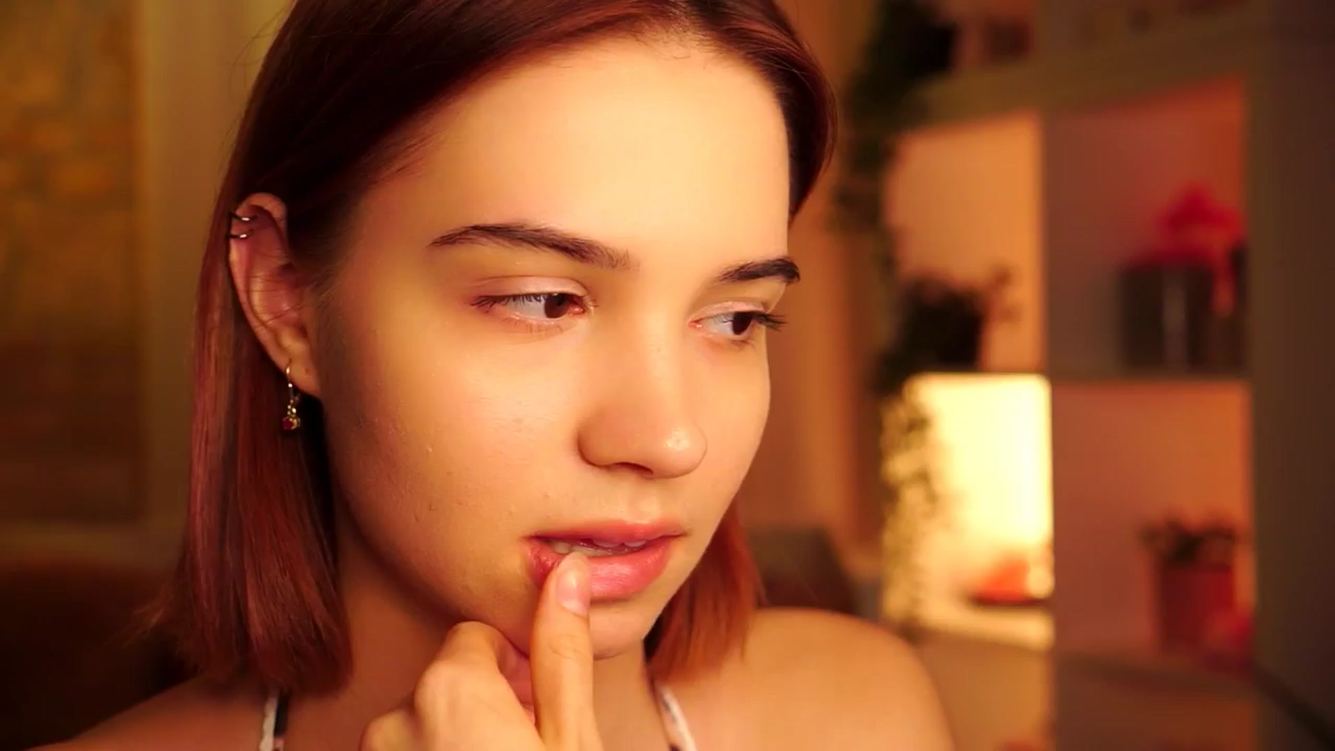 Gallery image thumbnail from Sunny_Honeey's myfreecams stream on, 07/08/2025, 14:29 image 3 of 20