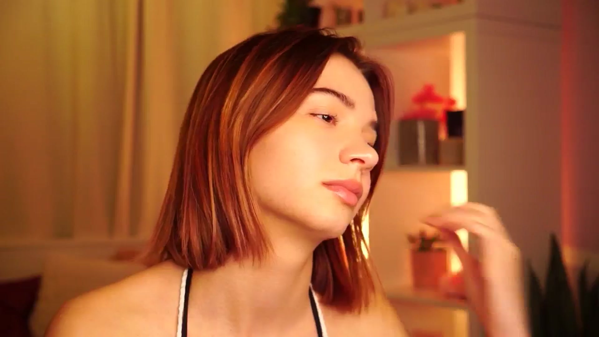 Gallery image thumbnail from Sunny_Honeey's myfreecams stream on, 07/09/2025, 07:33 image 20 of 20