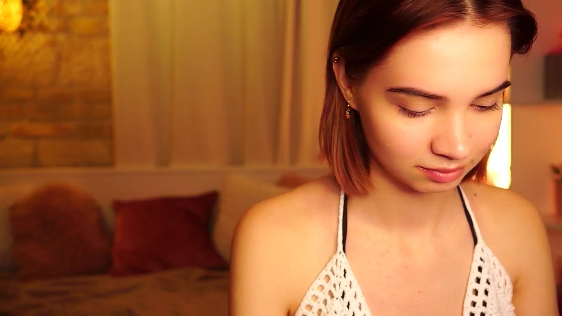 Gallery image thumbnail from Sunny_Honeey's myfreecams stream on, 07/09/2025, 08:38 image 14 of 20
