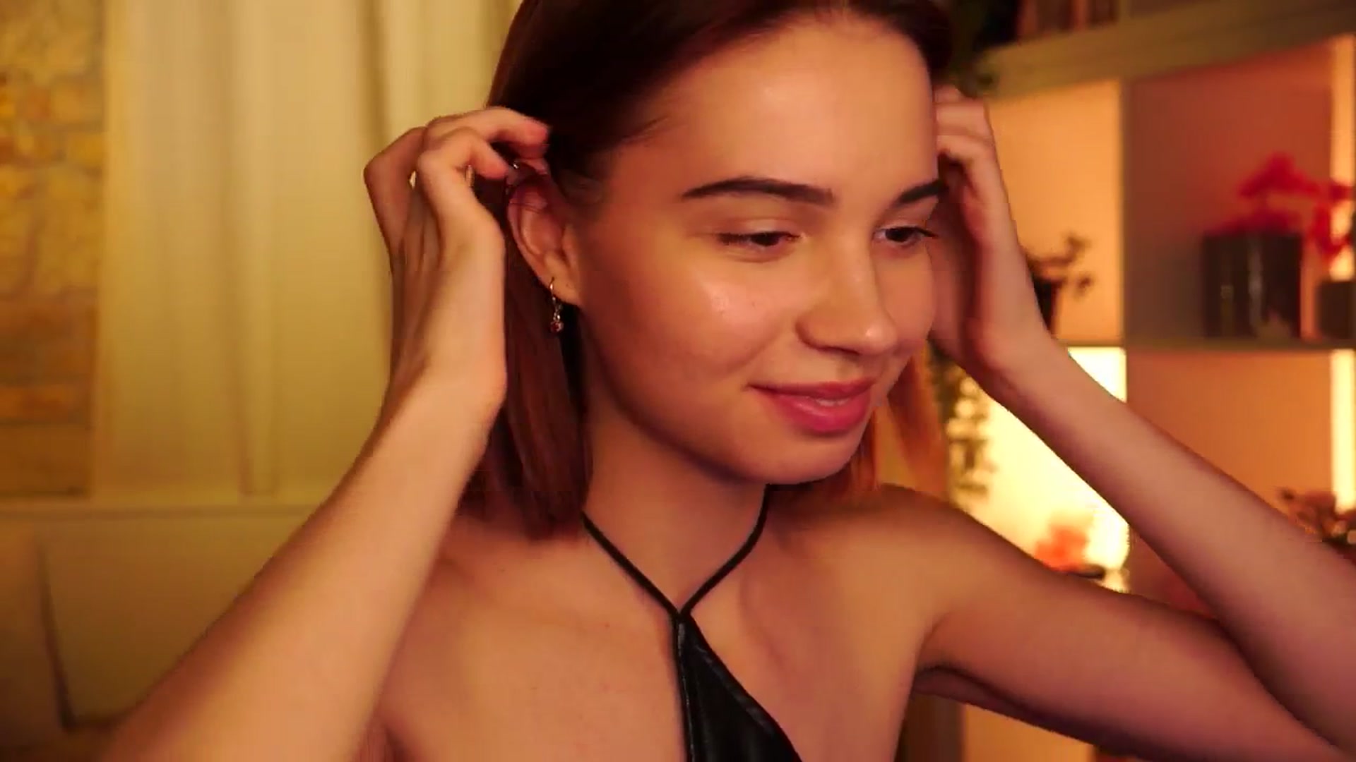 Gallery image thumbnail from Sunny_Honeey's myfreecams stream on, 07/14/2025, 17:26 image 9 of 20