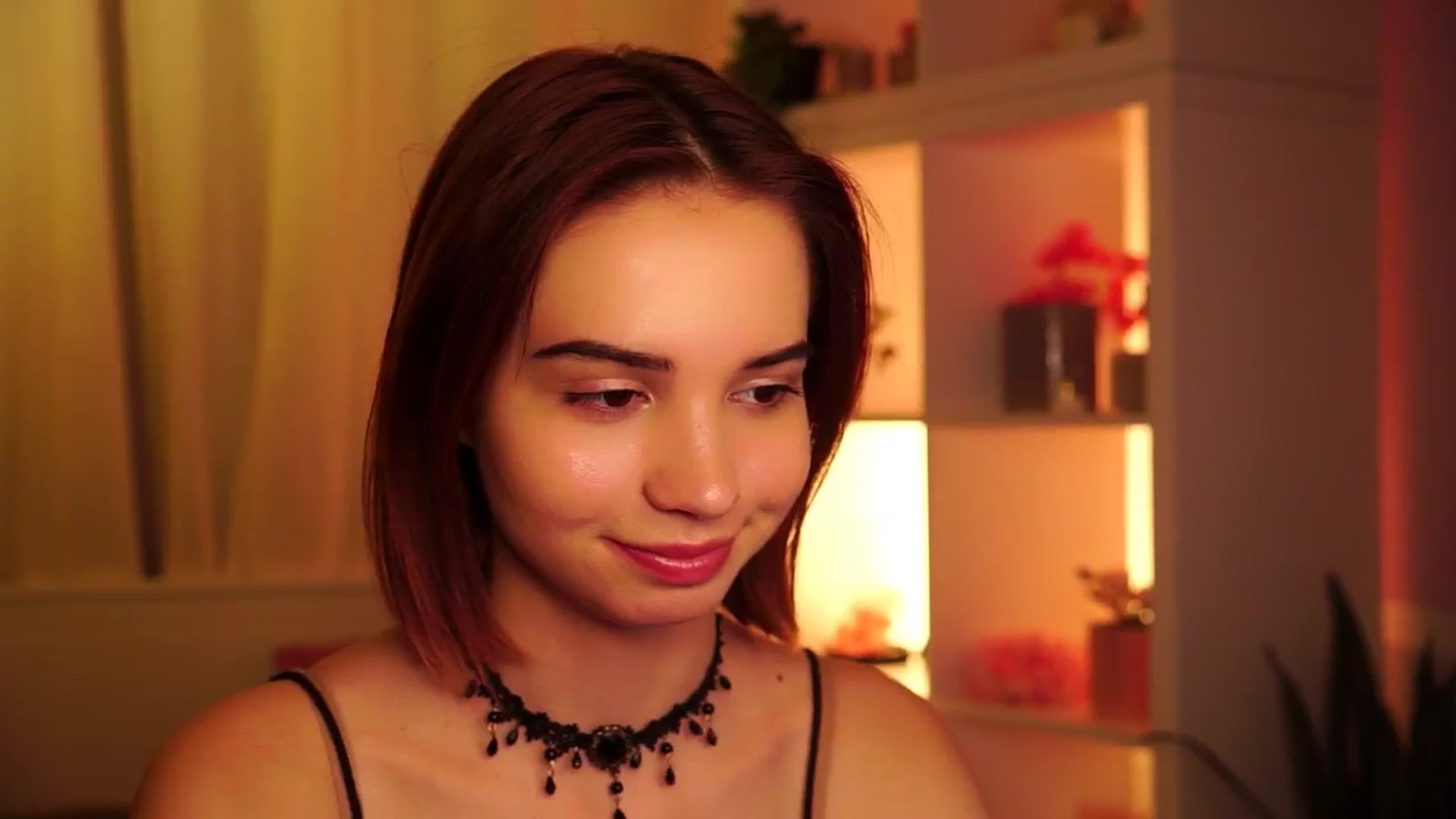 Gallery image thumbnail from Sunny_Honeey's myfreecams stream on, 07/15/2025, 17:32 image 2 of 20