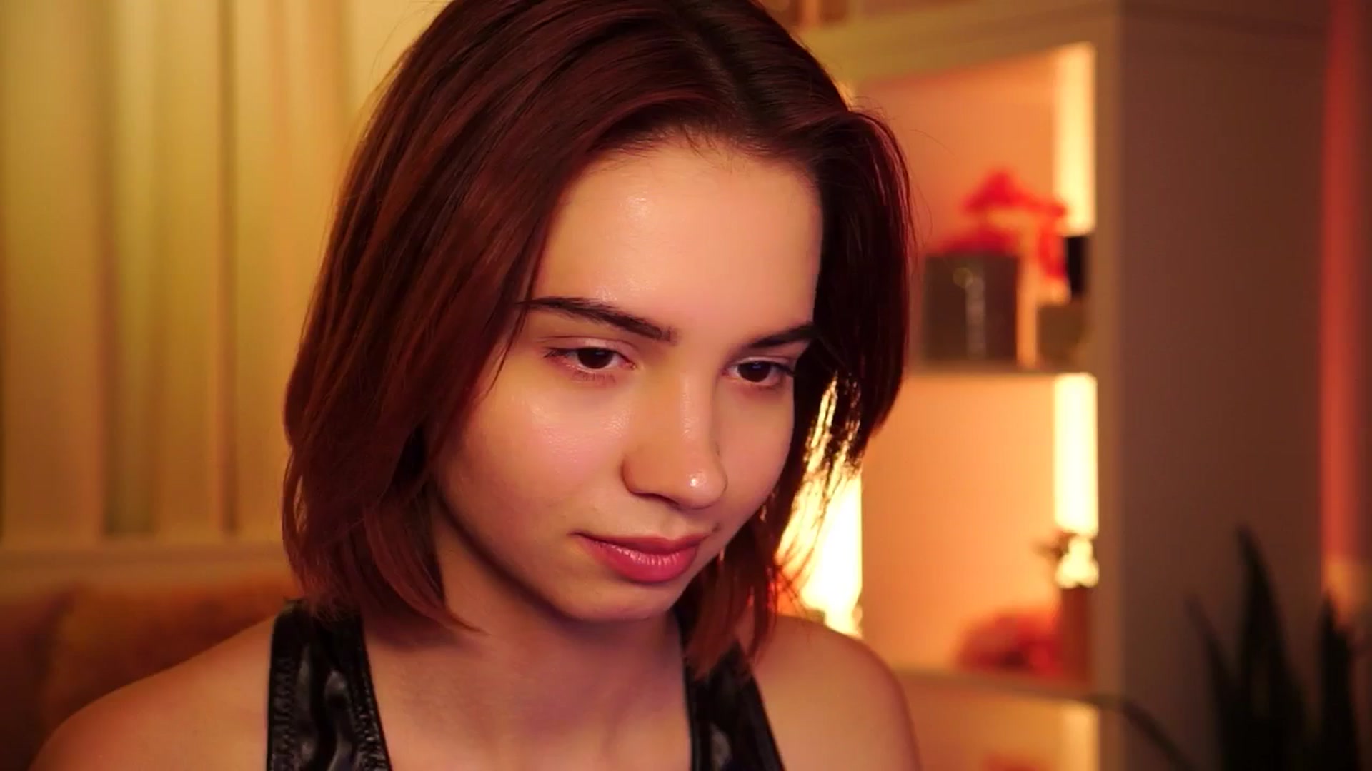 Gallery image thumbnail from Sunny_Honeey's myfreecams stream on, 07/20/2025, 15:55 image 13 of 20