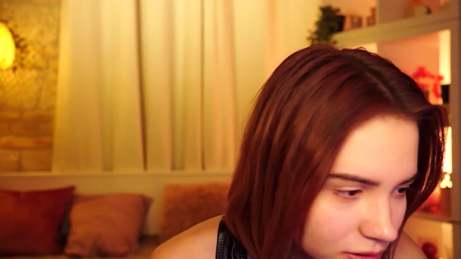 Gallery image thumbnail from Sunny_Honeey's myfreecams stream on, 07/20/2025, 15:55 image 20 of 20