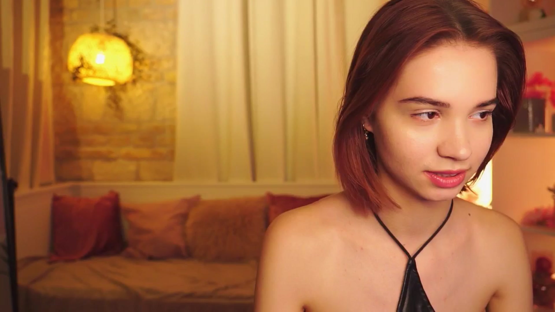 Gallery image thumbnail from Sunny_Honeey's myfreecams stream on, 07/25/2025, 11:09 image 3 of 20