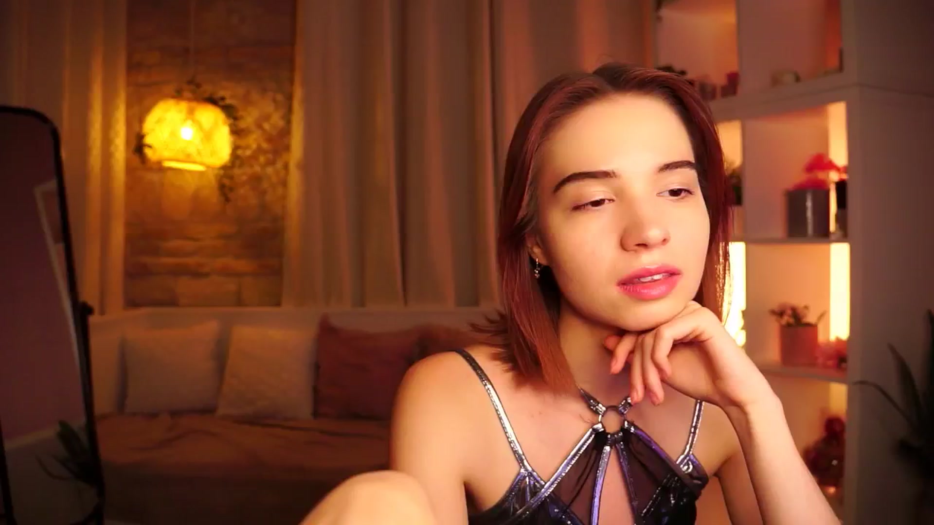 Gallery image thumbnail from Sunny_Honeey's myfreecams stream on, 08/04/2025, 16:14 image 2 of 20