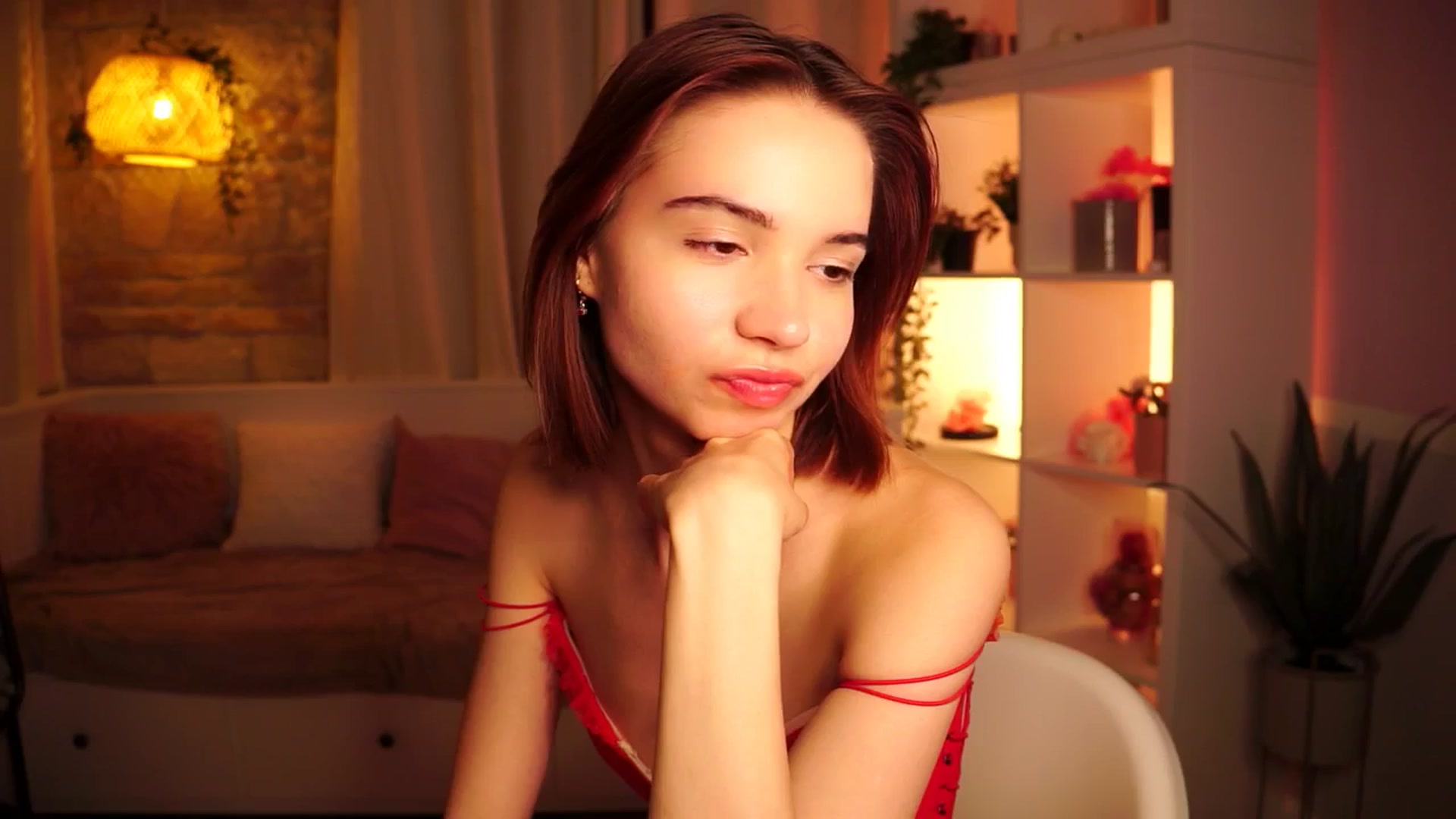 Gallery image thumbnail from Sunny_Honeey's myfreecams stream on, 08/10/2025, 13:55 image 12 of 20