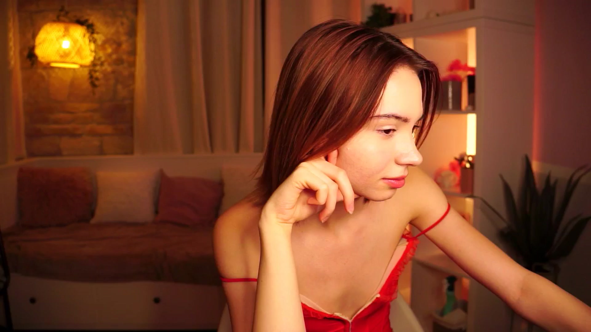 Gallery image thumbnail from Sunny_Honeey's myfreecams stream on, 08/10/2025, 13:55 image 9 of 20