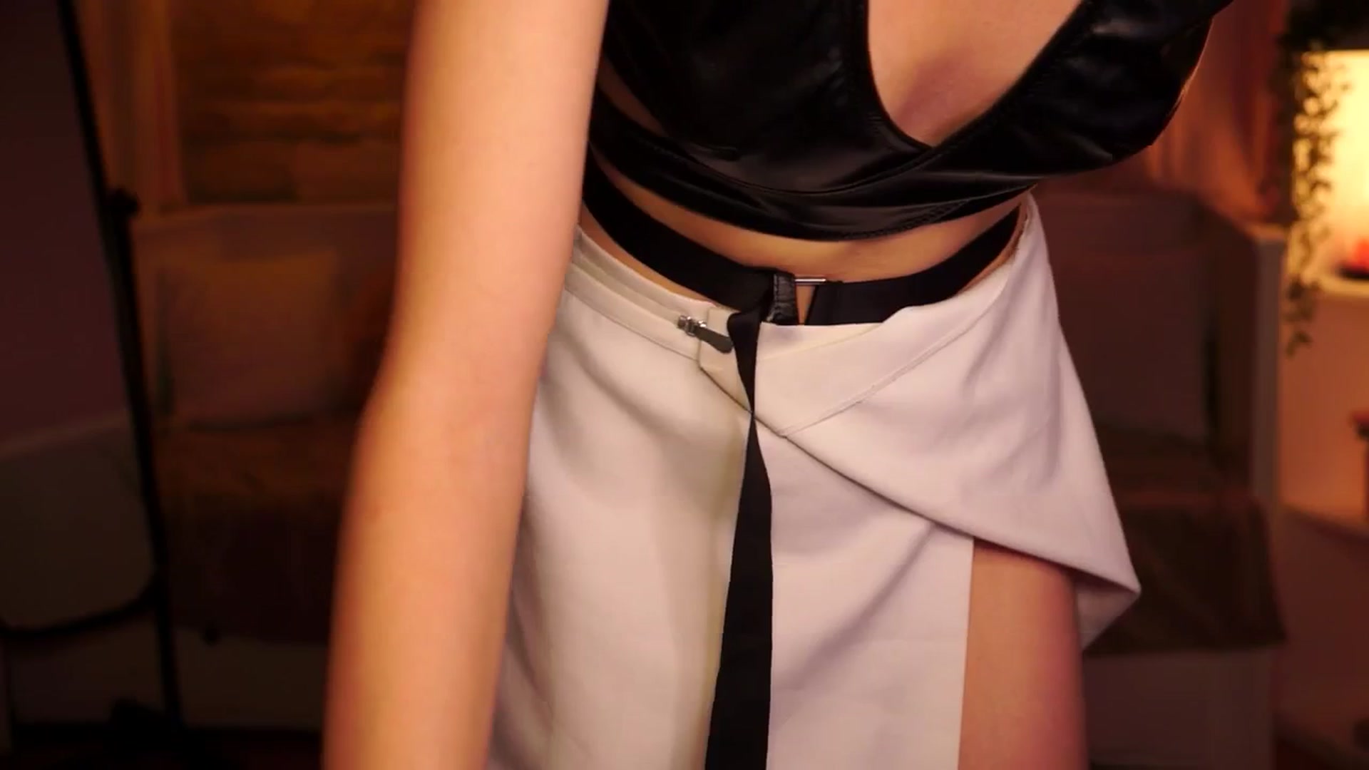 Gallery image thumbnail from Sunny_Honeey's myfreecams stream on, 09/02/2025, 12:03 image 15 of 20