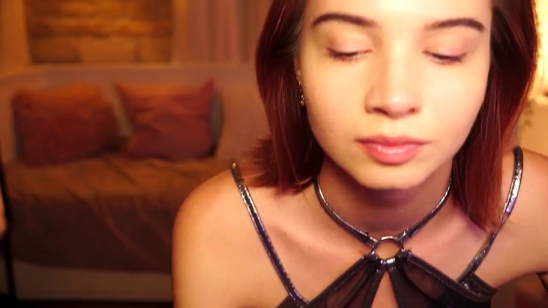 Gallery image thumbnail from Sunny_Honeey's myfreecams stream on, 09/04/2025, 14:46 image 14 of 20