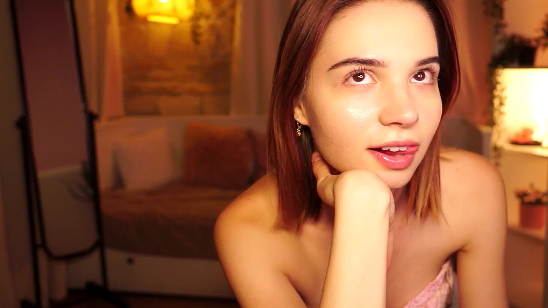 Gallery image thumbnail from Sunny_Honeey's myfreecams stream on, 09/07/2025, 15:10 image 4 of 20