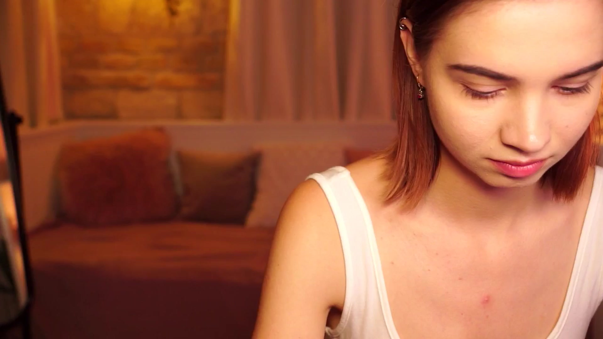 Gallery image thumbnail from Sunny_Honeey's myfreecams stream on, 09/14/2025, 12:33 image 11 of 20
